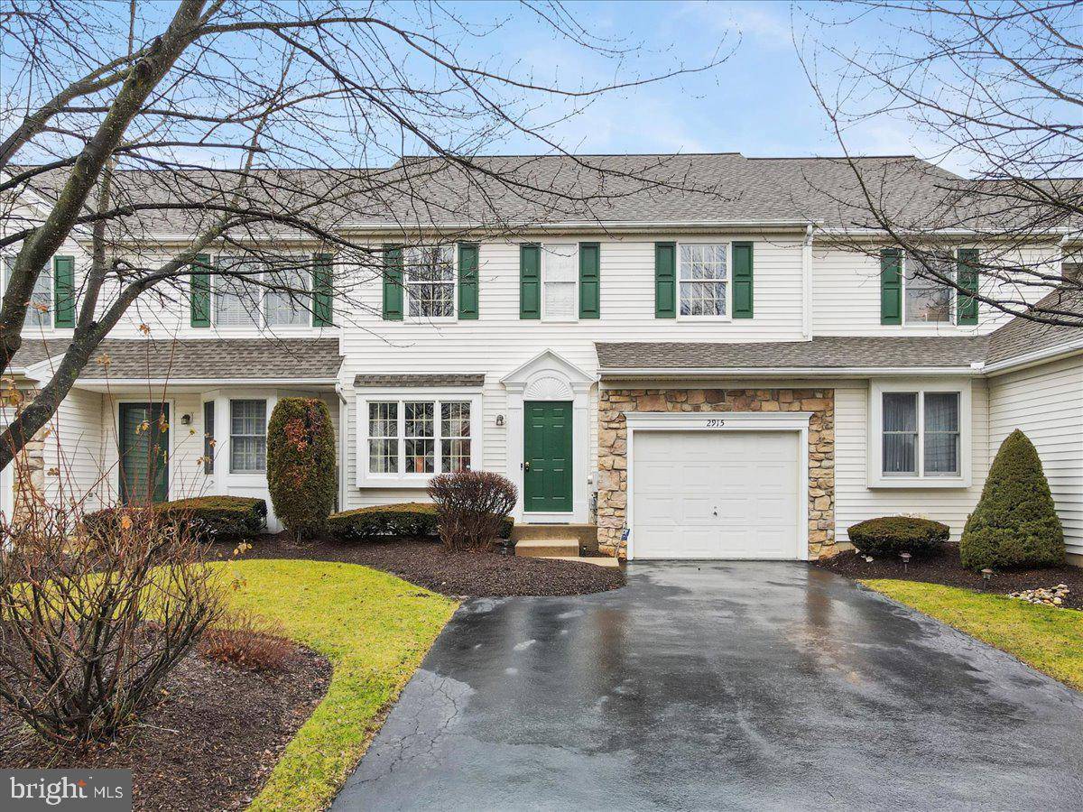 Easton, PA 18045,2915 LARKSPUR LN