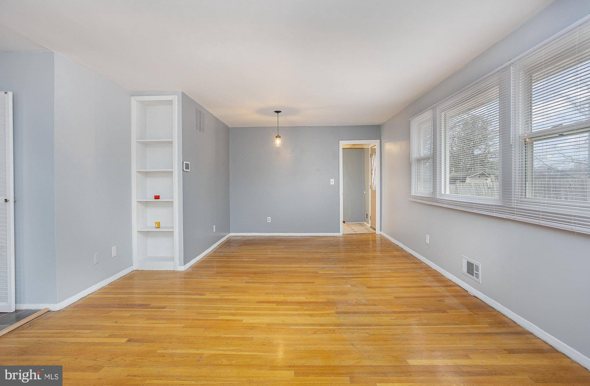 Nottingham, MD 21236,4313 E JOPPA RD