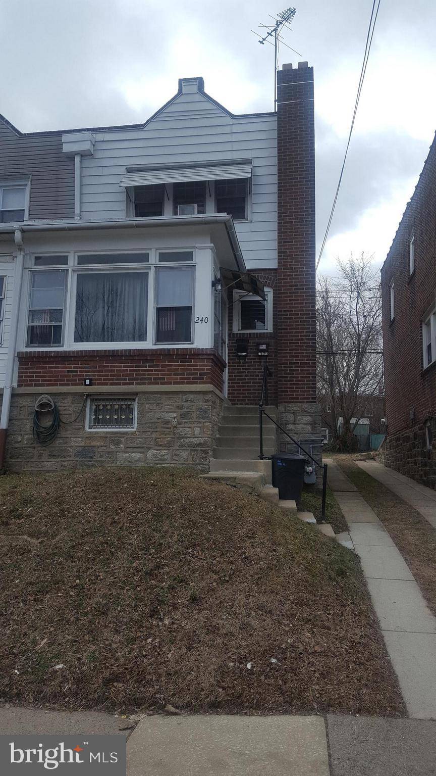 Darby, PA 19023,240 ROBERTA AVE