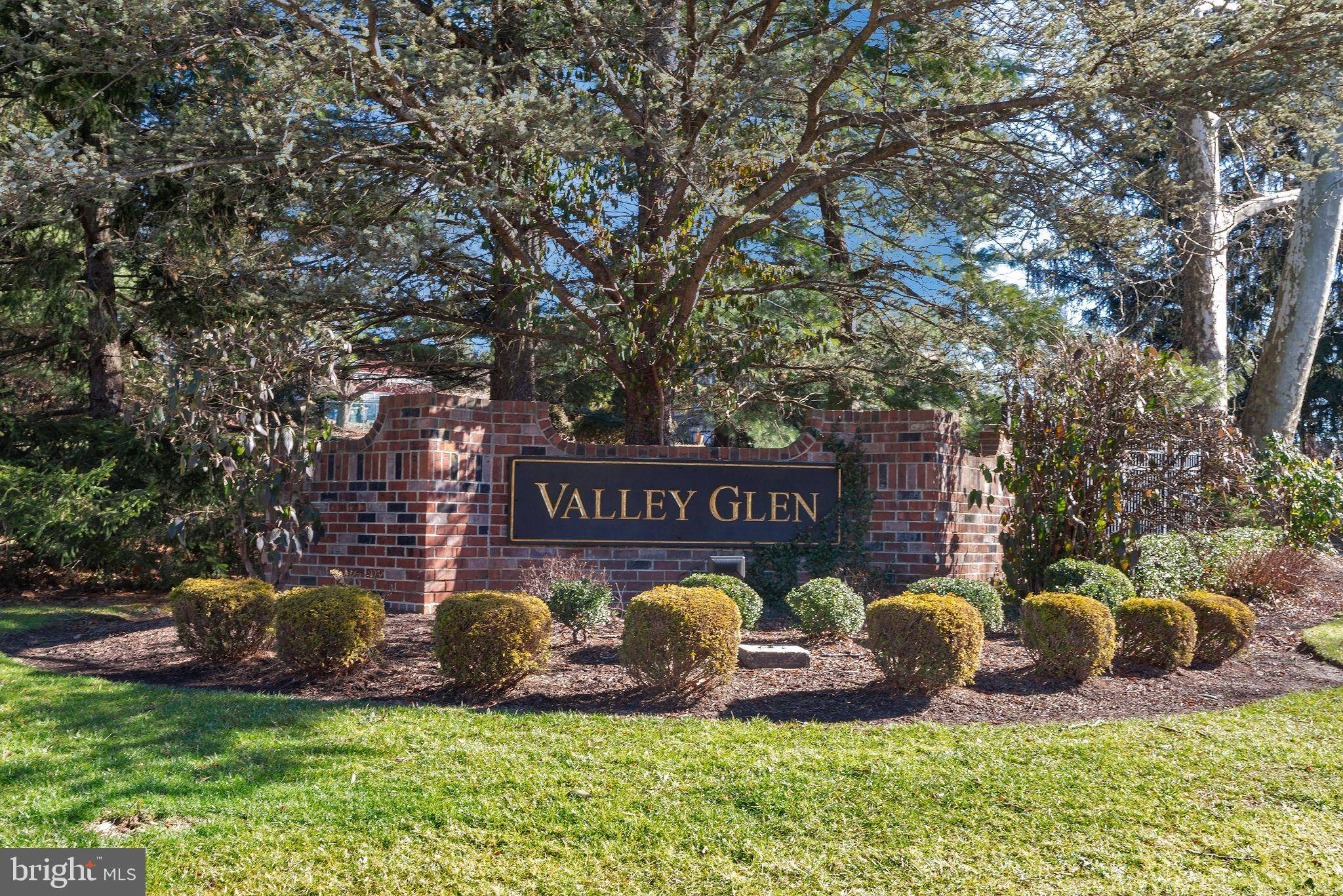 Elkins Park, PA 19027,1813 VALLEY GLEN RD #141