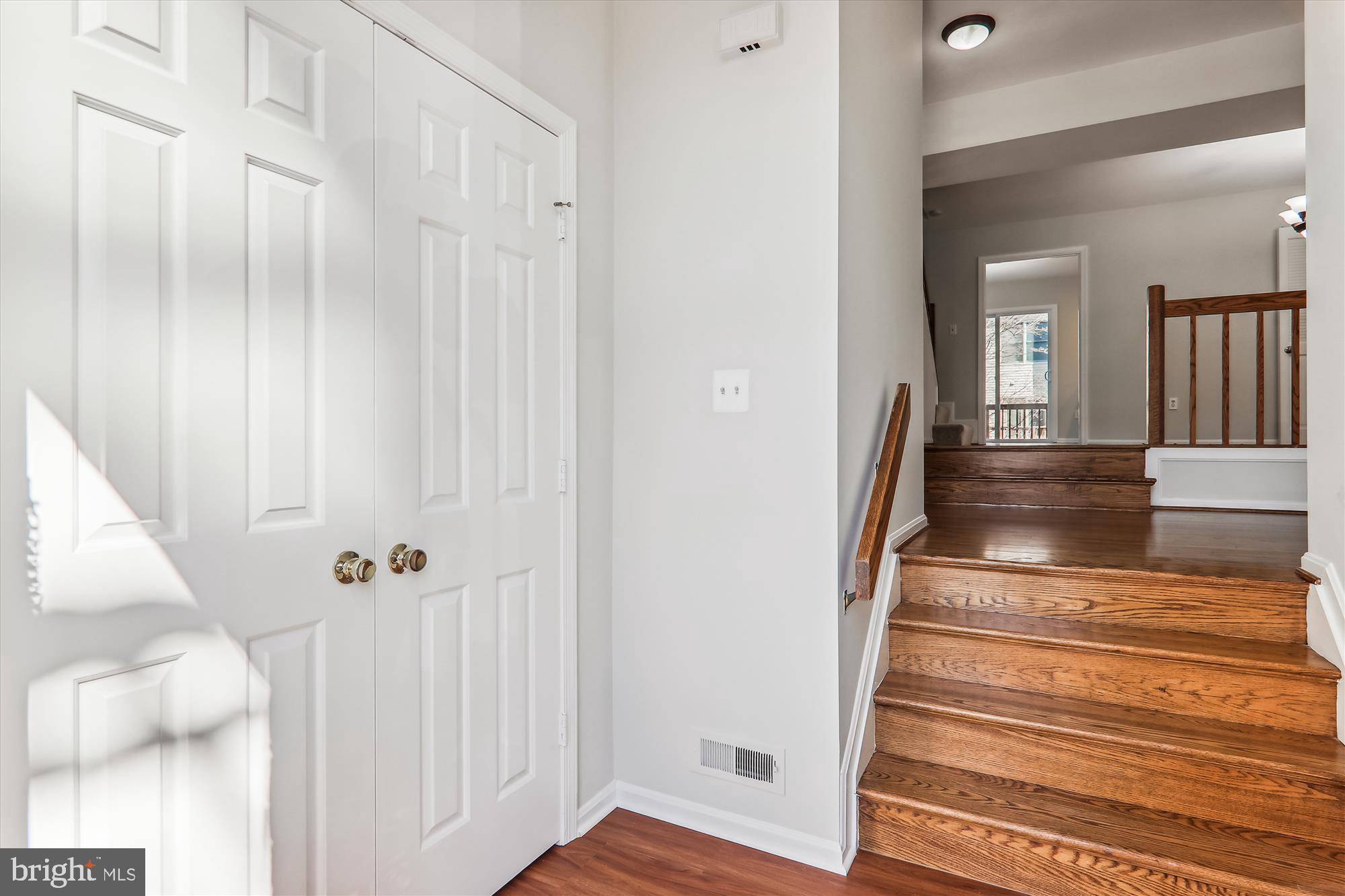 Rockville, MD 20852,5011 CLOISTER DR