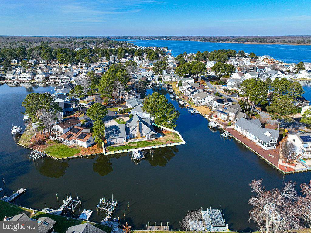 Ocean Pines, MD 21811,17 BEACH CT