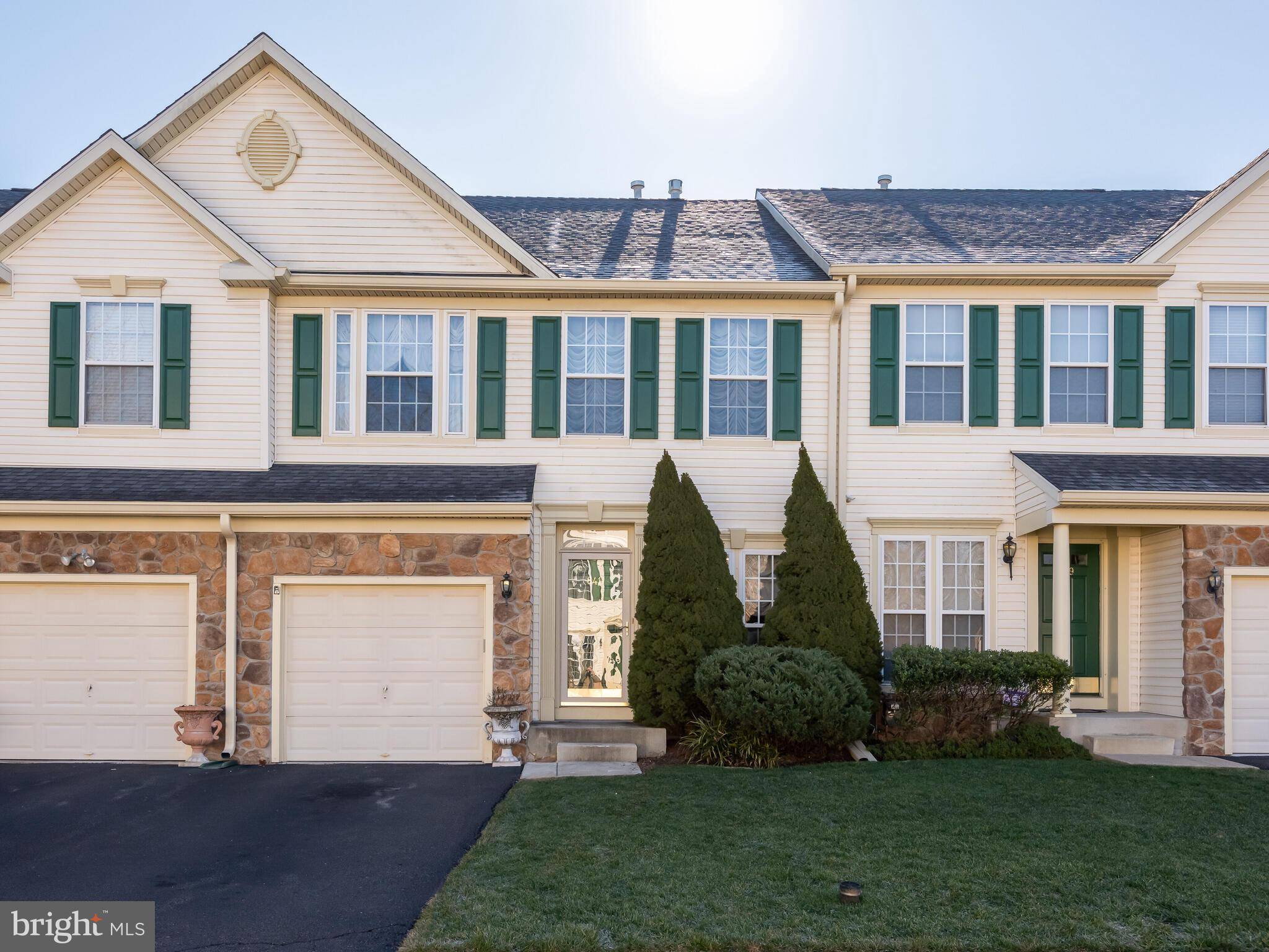 Warrington, PA 18976,841 GERANIUM DR