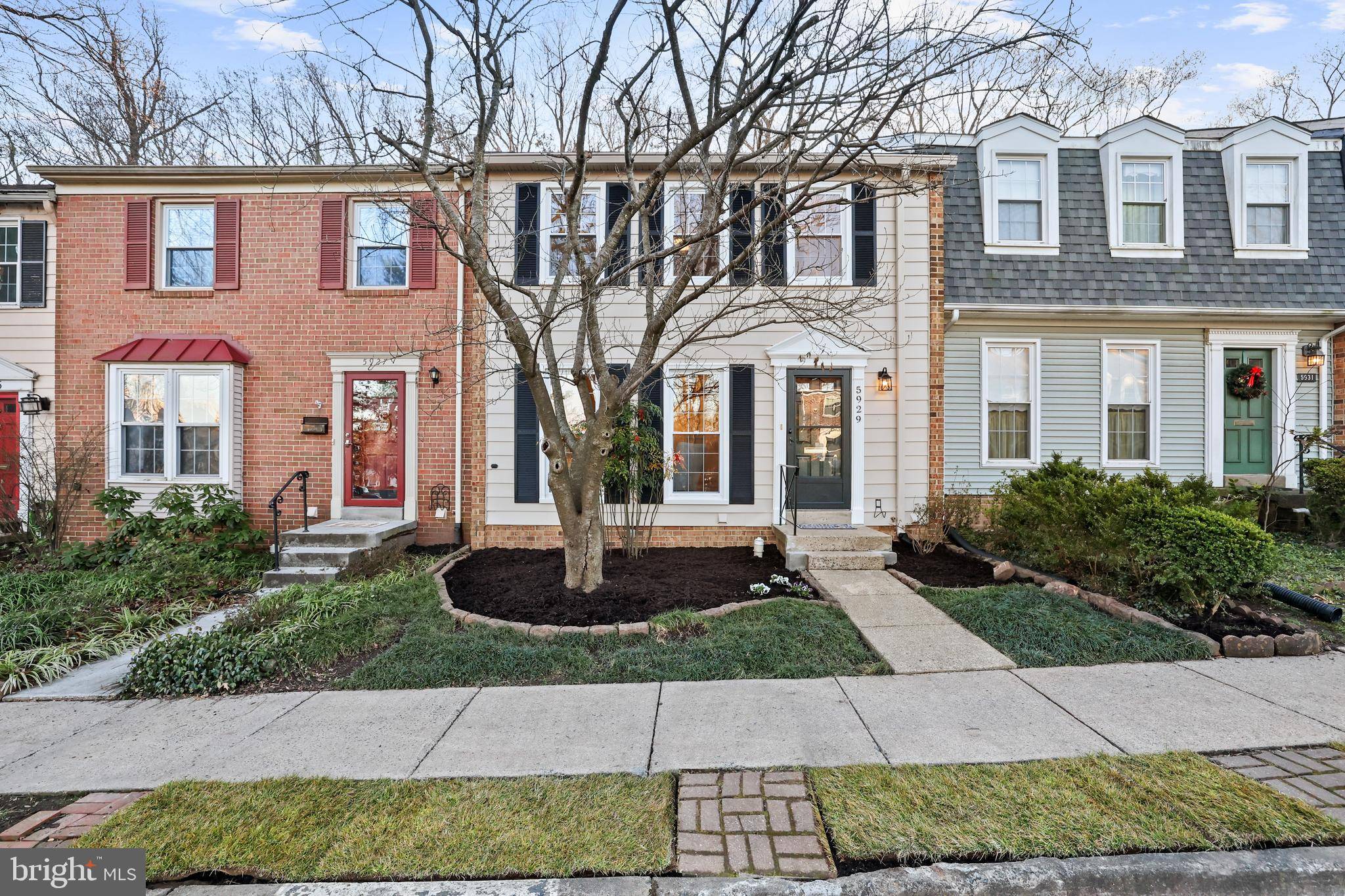 Alexandria, VA 22303,5929 BERKSHIRE CT