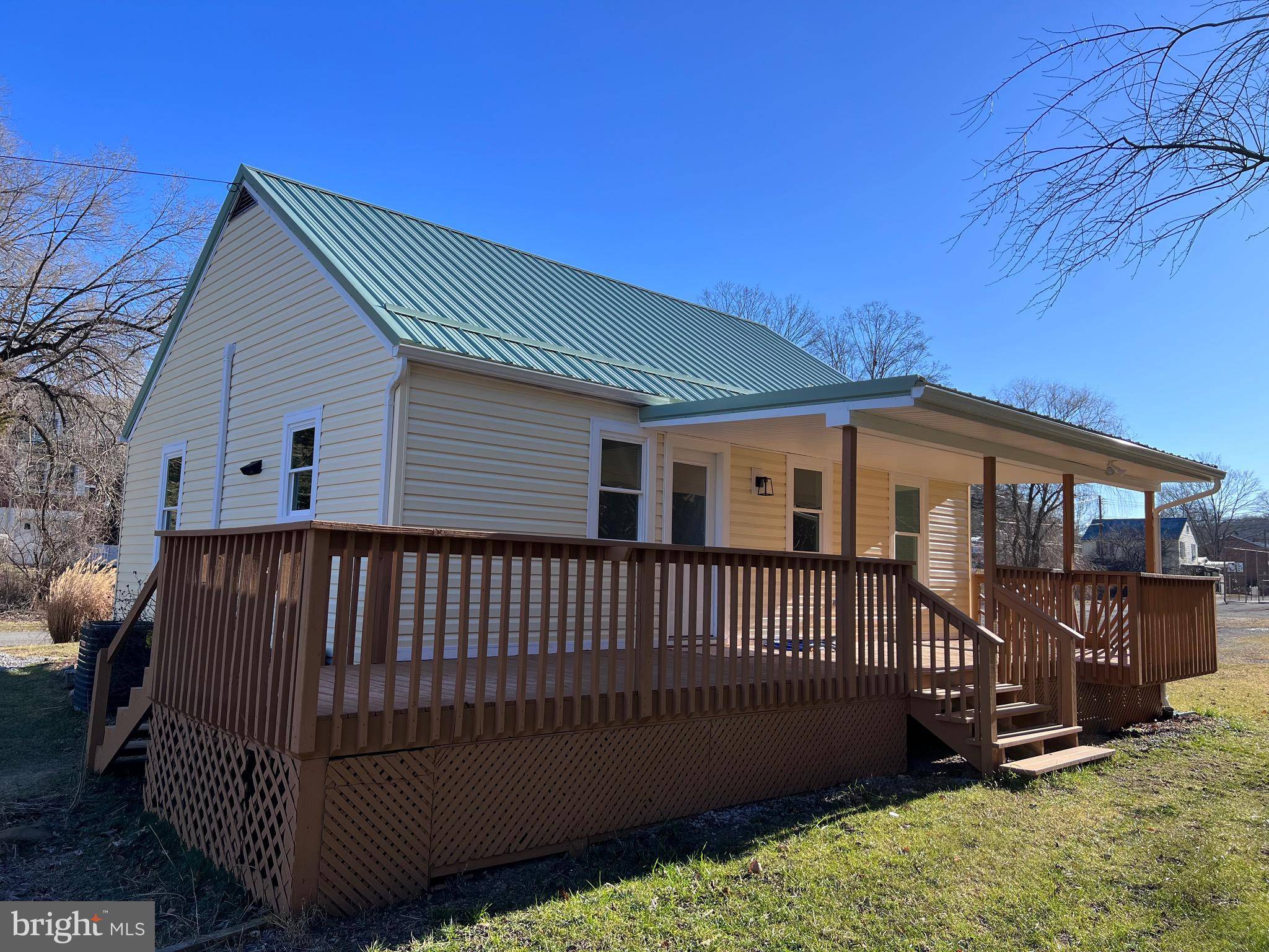 Berkeley Springs, WV 25411,38 BISER ST