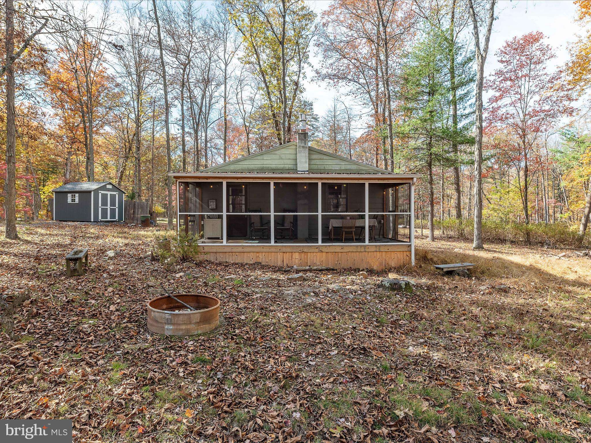 Great Cacapon, WV 25422,706 BRIARY BOTTOM LN