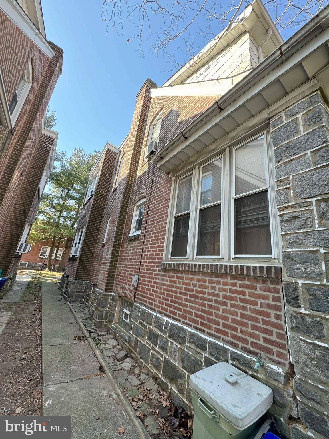 Philadelphia, PA 19111,220 LEVICK ST