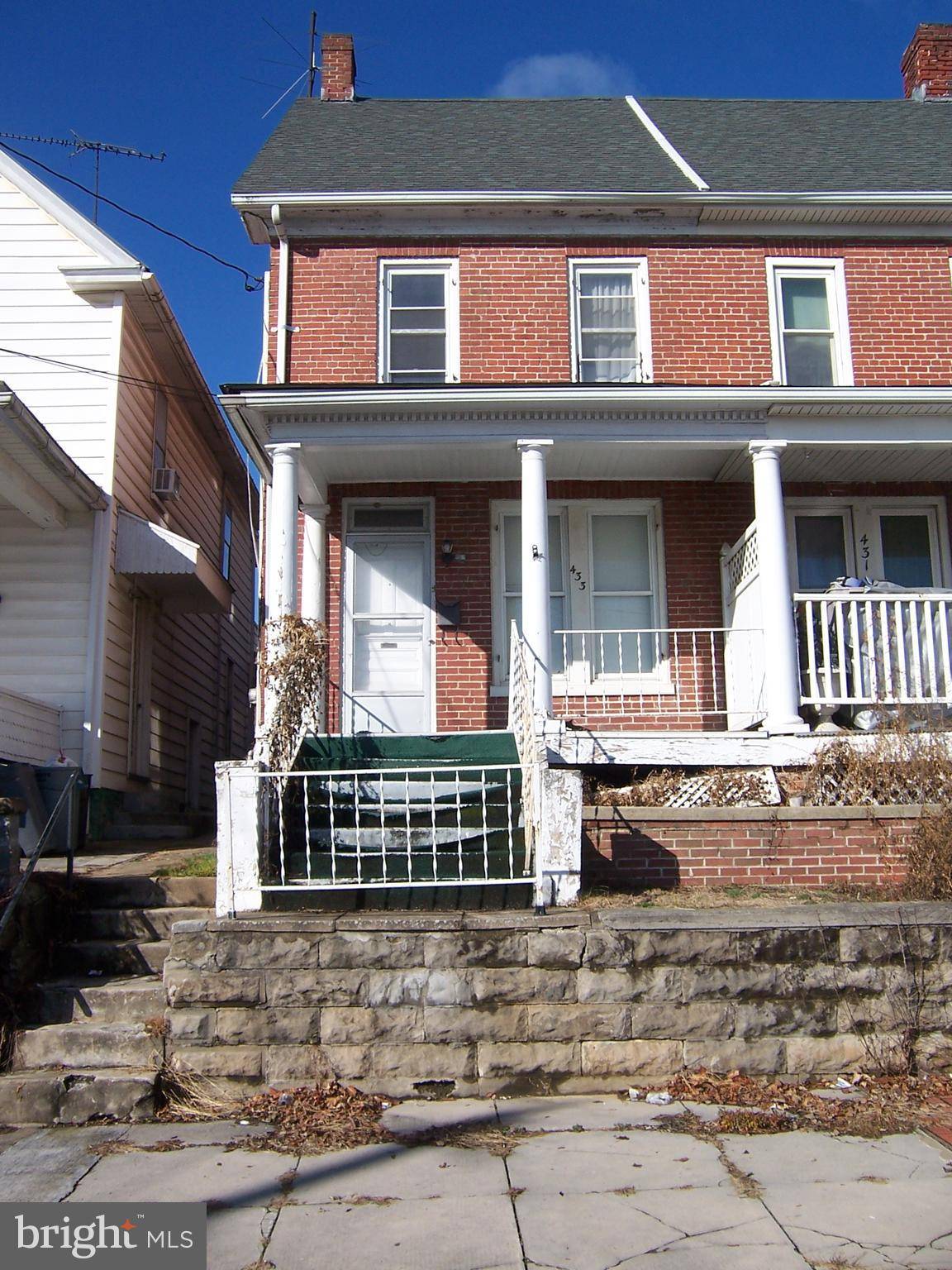 Martinsburg, WV 25401,433 FAULKNER AVE