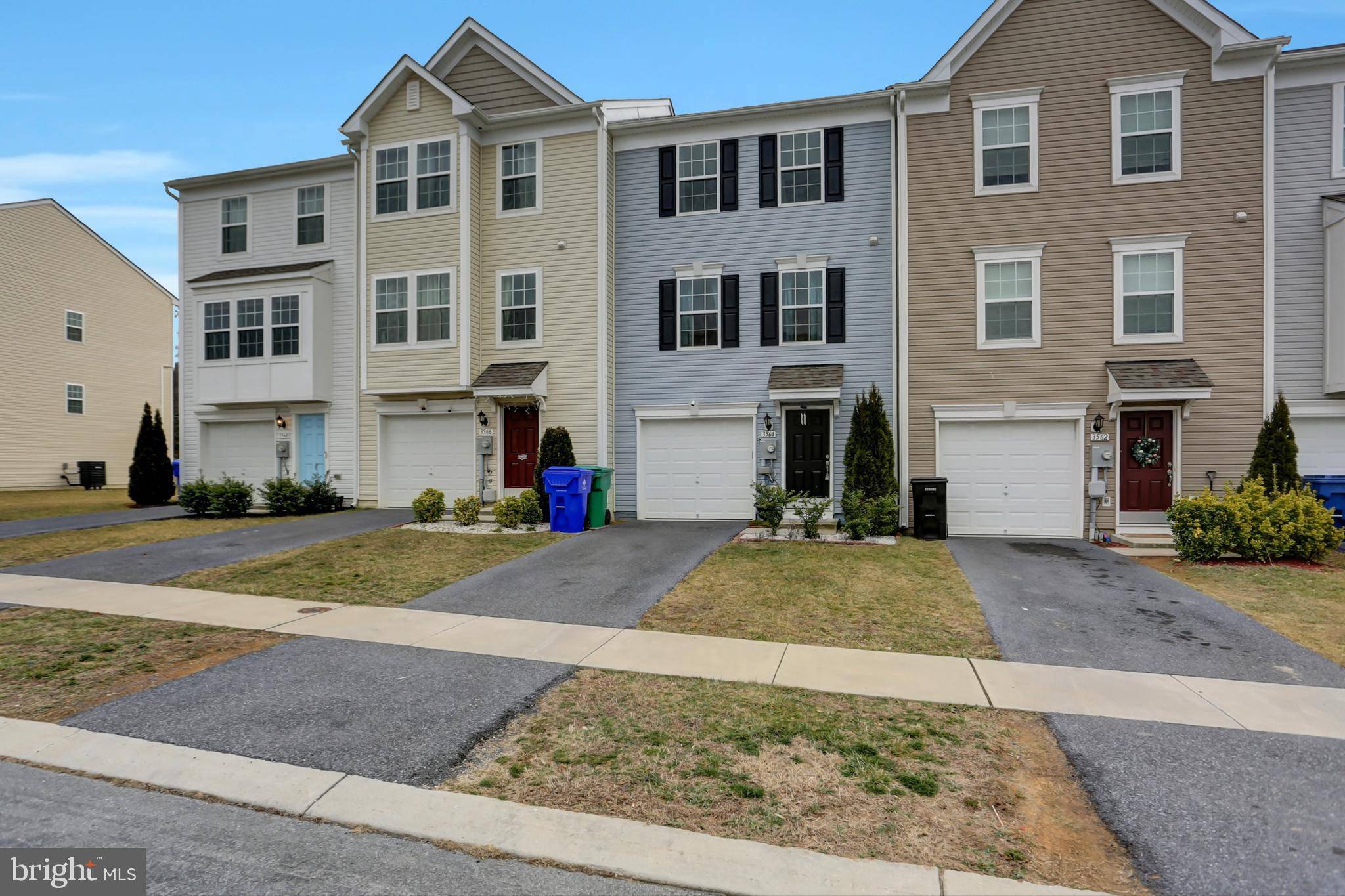 Fayetteville, PA 17222,3564 MAPLEWOOD COURT #37