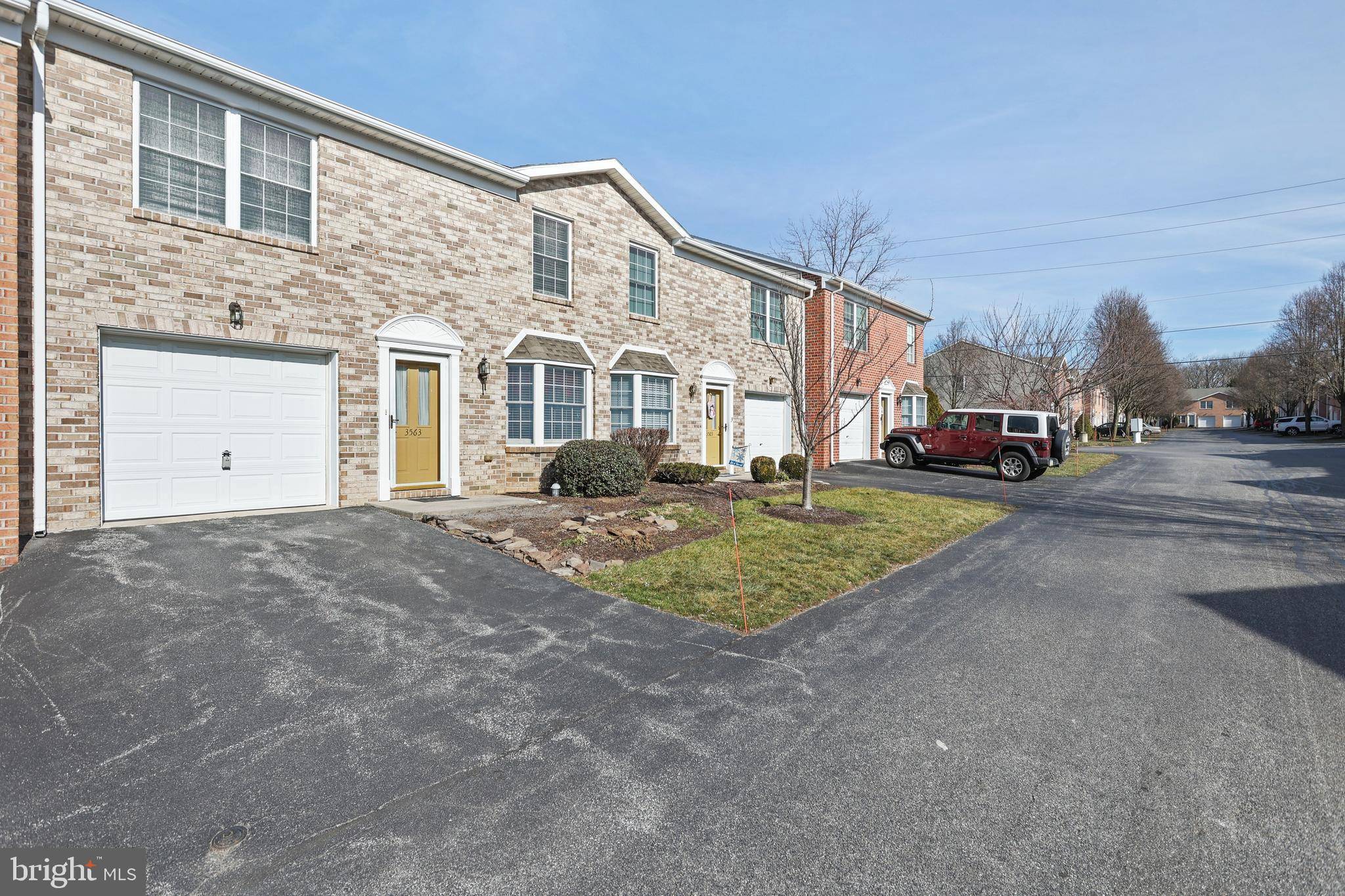 York, PA 17402,3563 MARK DR #3563