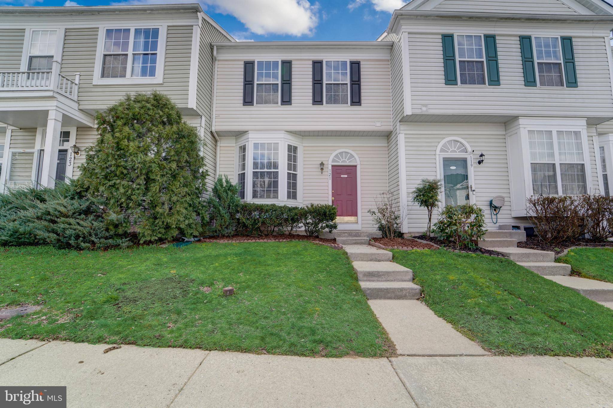 Odenton, MD 21113,121 HIDDEN HILL CIR