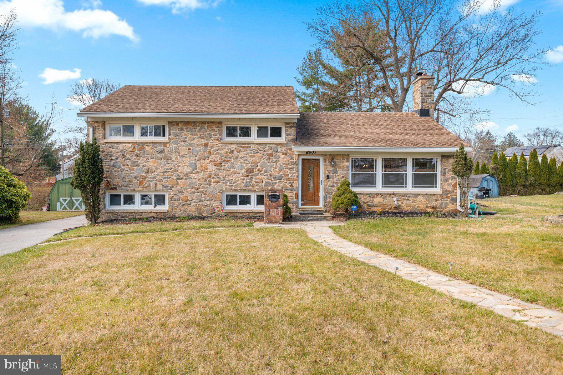 Randallstown, MD 21133,8907 FLAGSTONE CIR