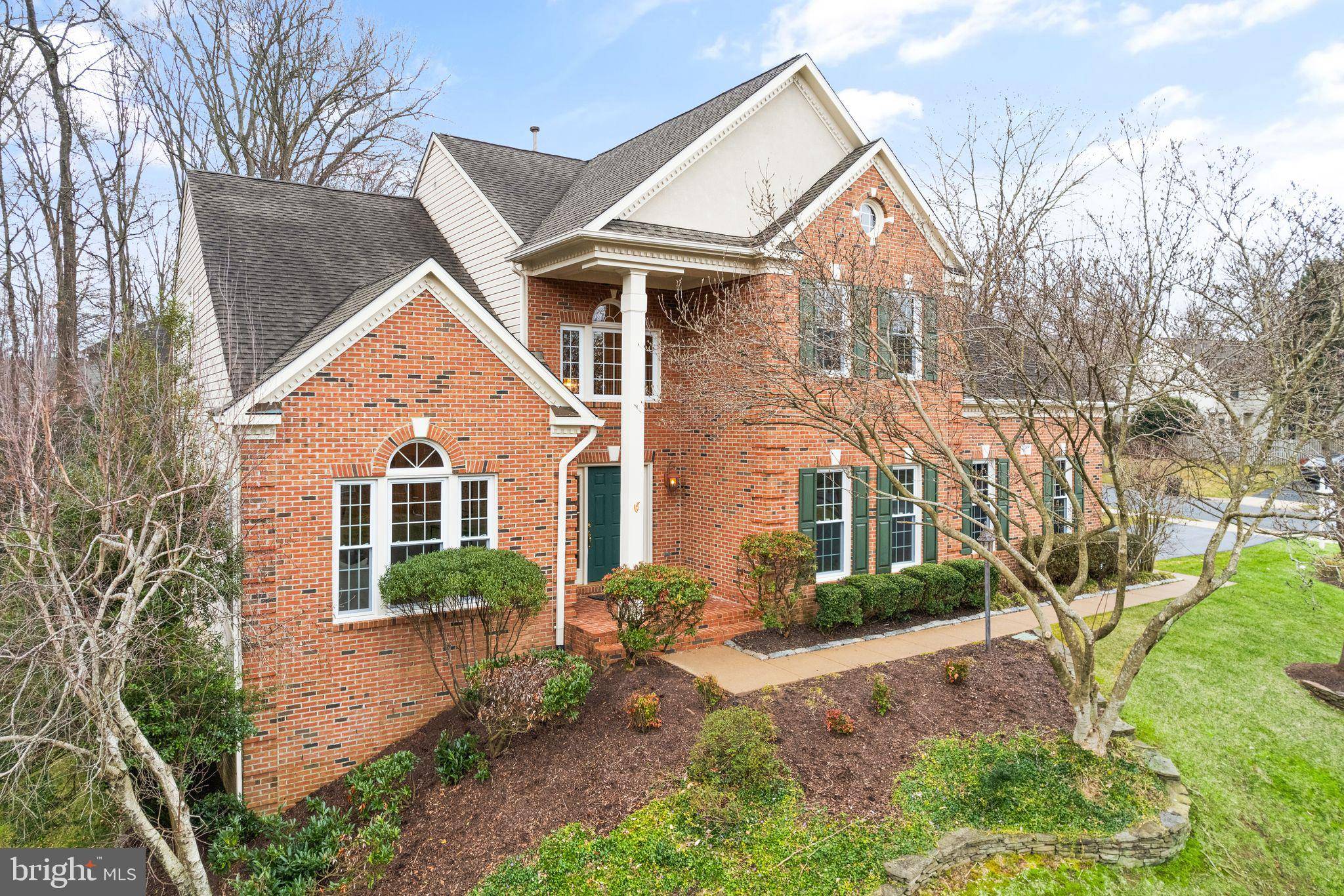 Fairfax Station, VA 22039,7927 BRESSINGHAM DR