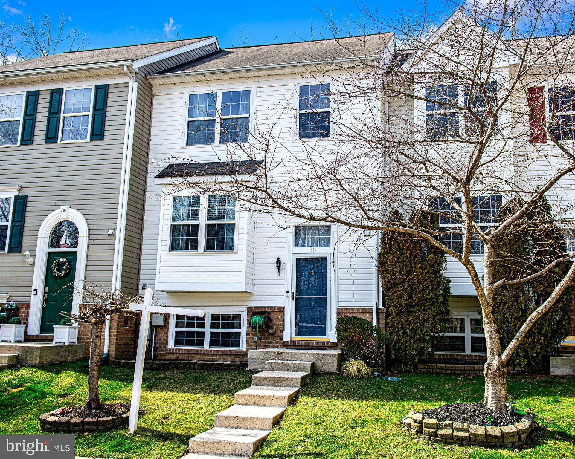 Essex, MD 21221,38 FLAXLEAF CT