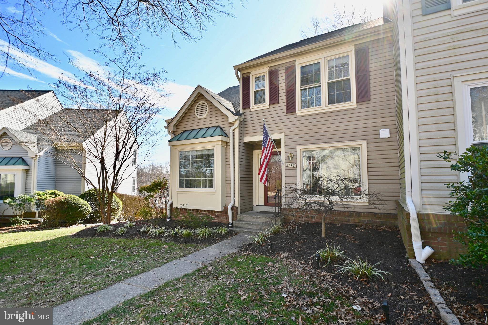 Springfield, VA 22153,7373 HIDDEN KNOLLS CT