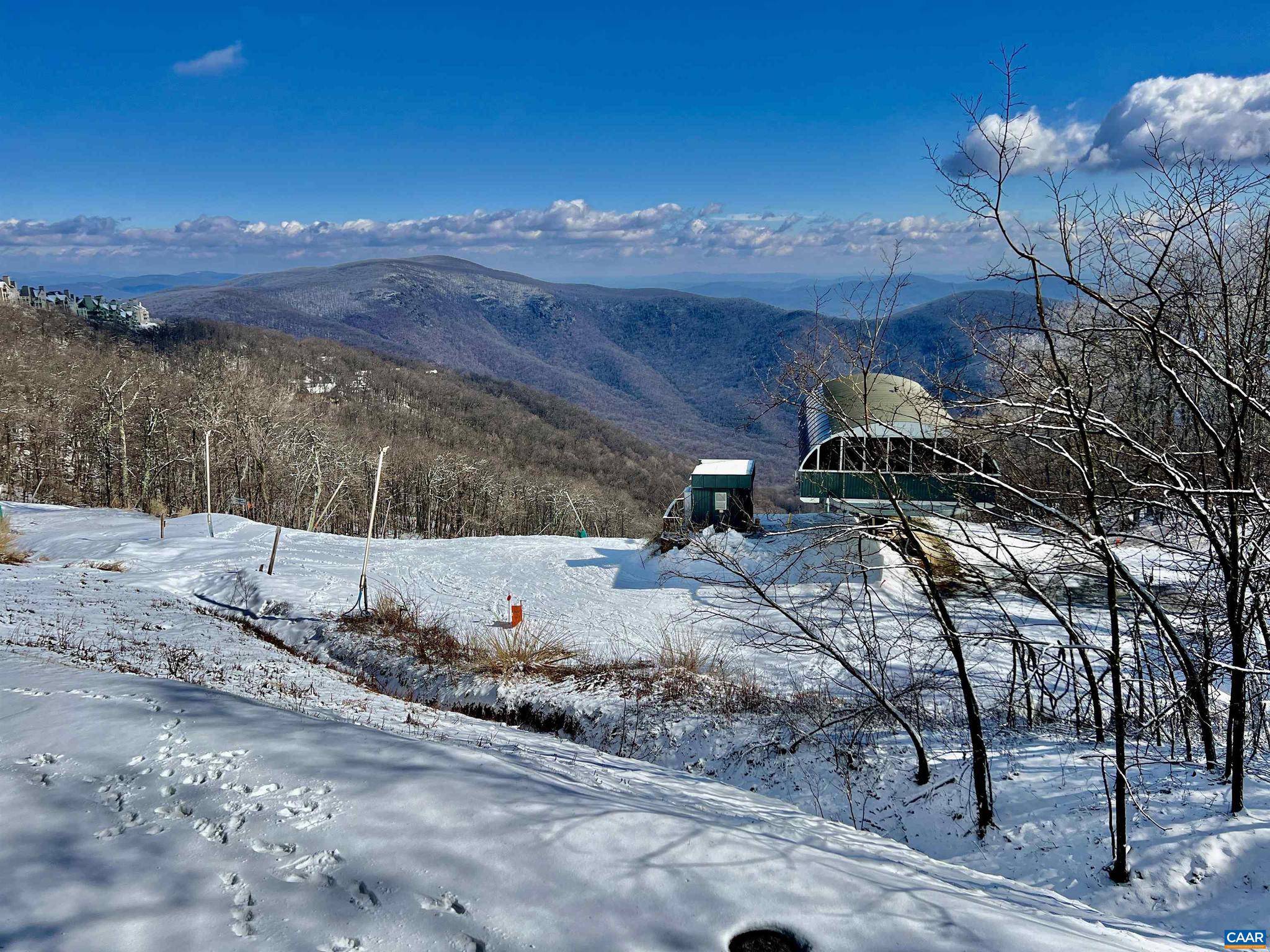 Wintergreen Resort, VA 22967,1401 HIGHLANDS CONDOS