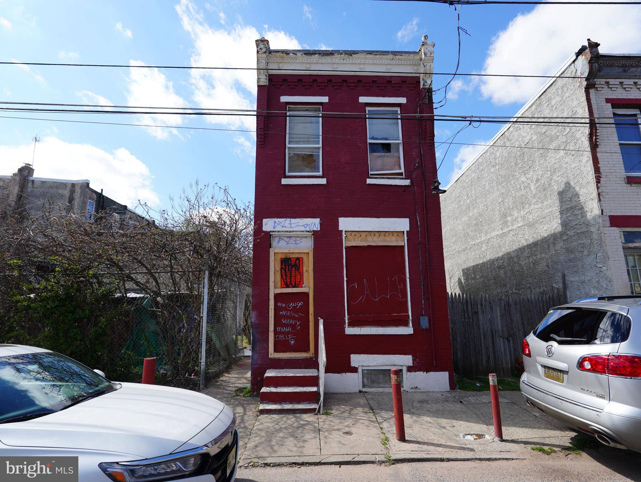 Philadelphia, PA 19133,2612 N PALETHORP ST