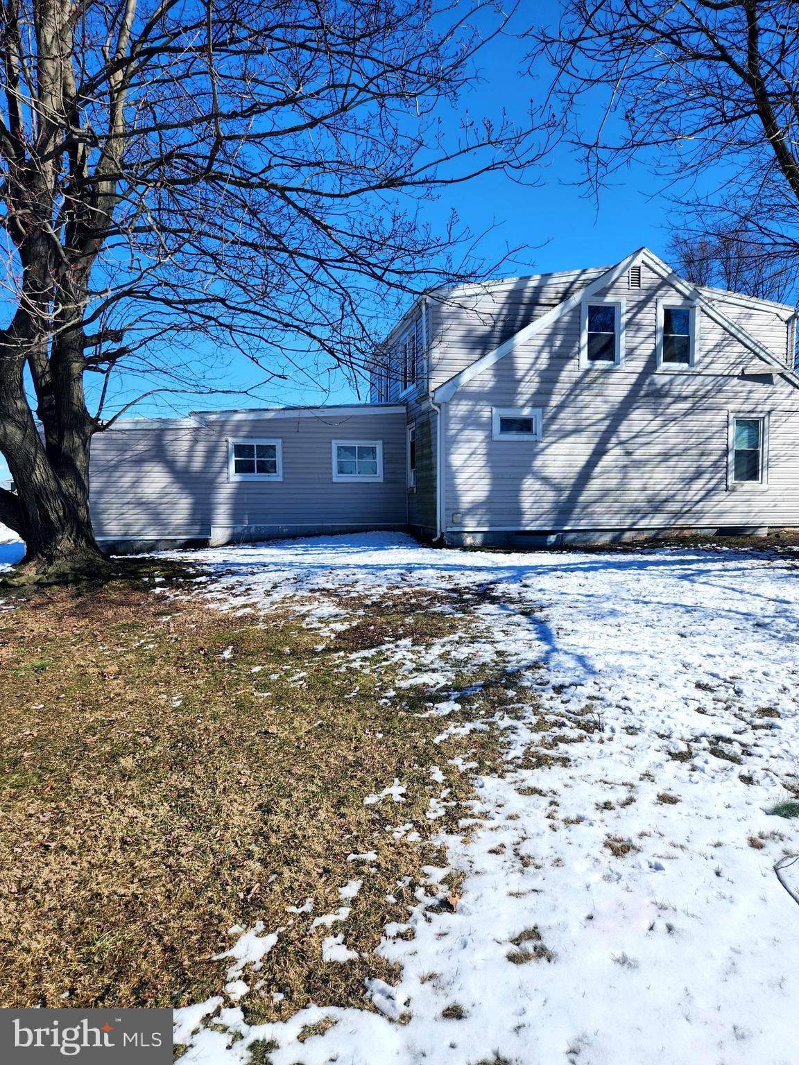 Jonestown, PA 17038,112 RACEHORSE DR