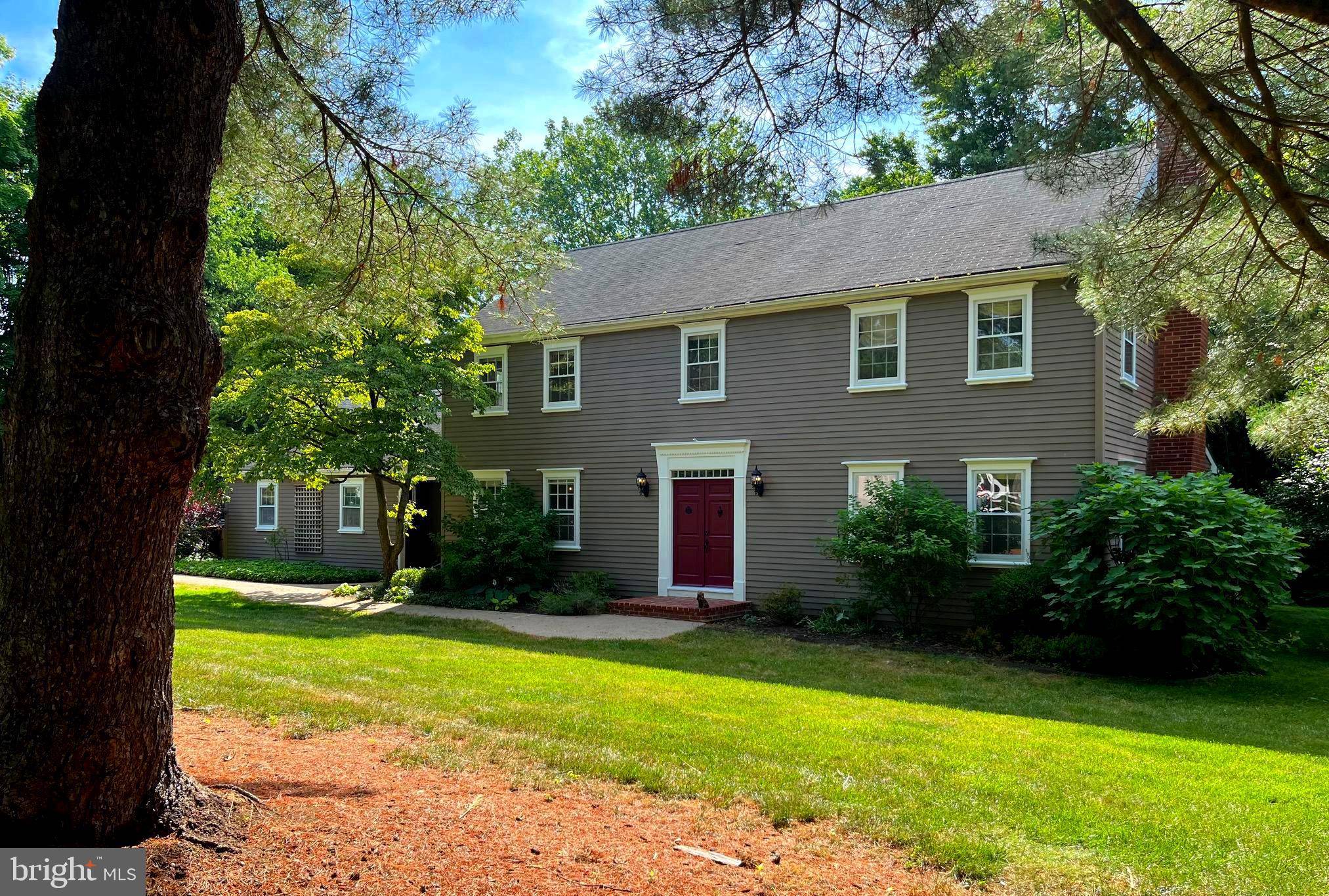 Doylestown, PA 18901,129 FOXCROFT DR