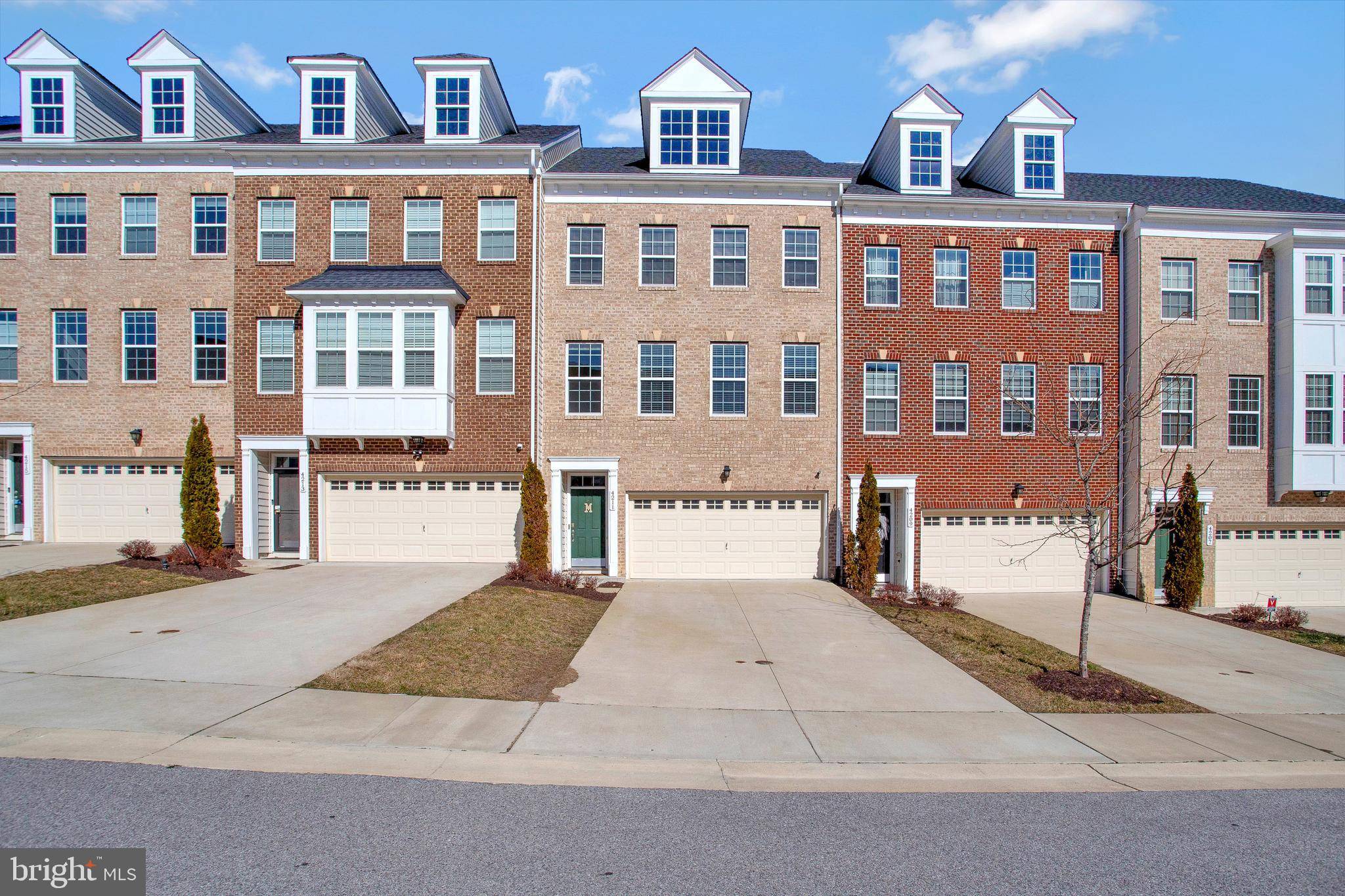 Upper Marlboro, MD 20772,4211 WOODSPRING LN