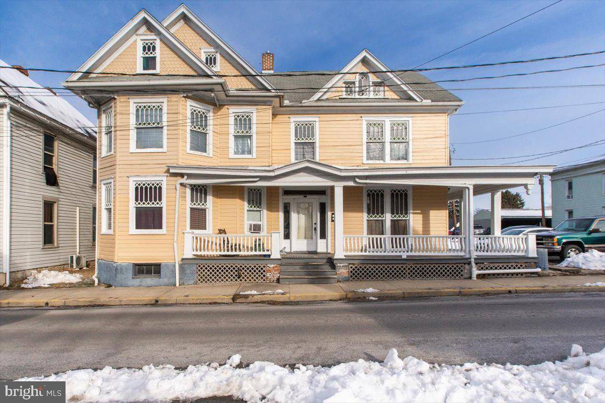 Shippensburg, PA 17257,9 E BURD ST