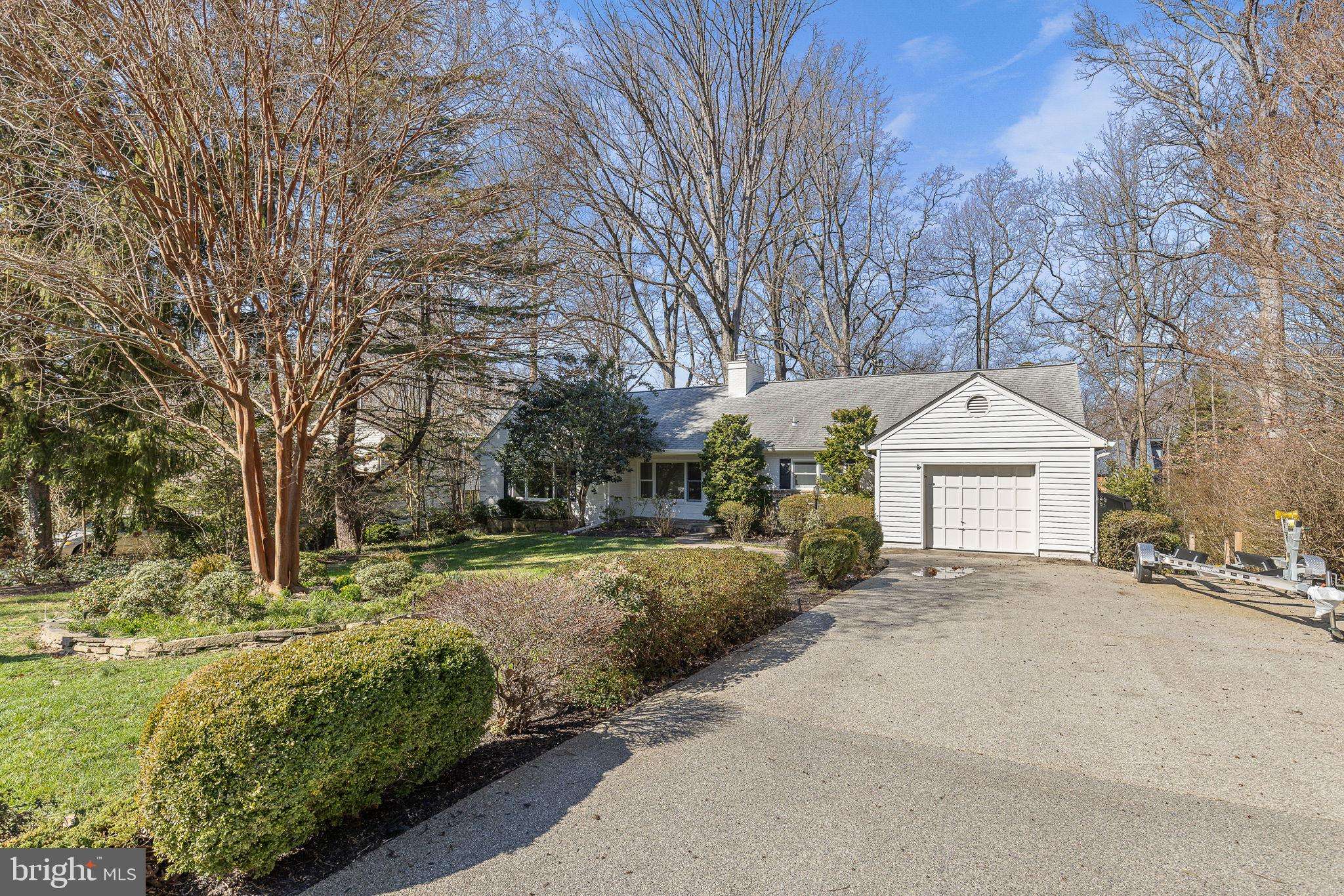 Falls Church, VA 22044,3166 JUNIPER LN