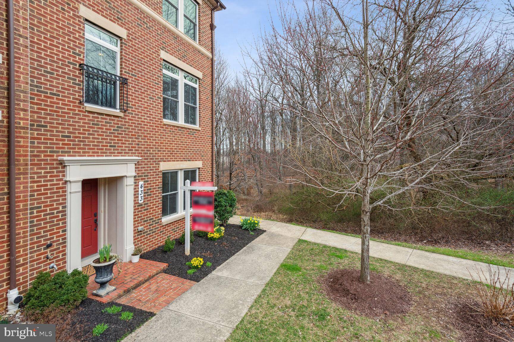 Gaithersburg, MD 20878,433 HYDRANGEA PL