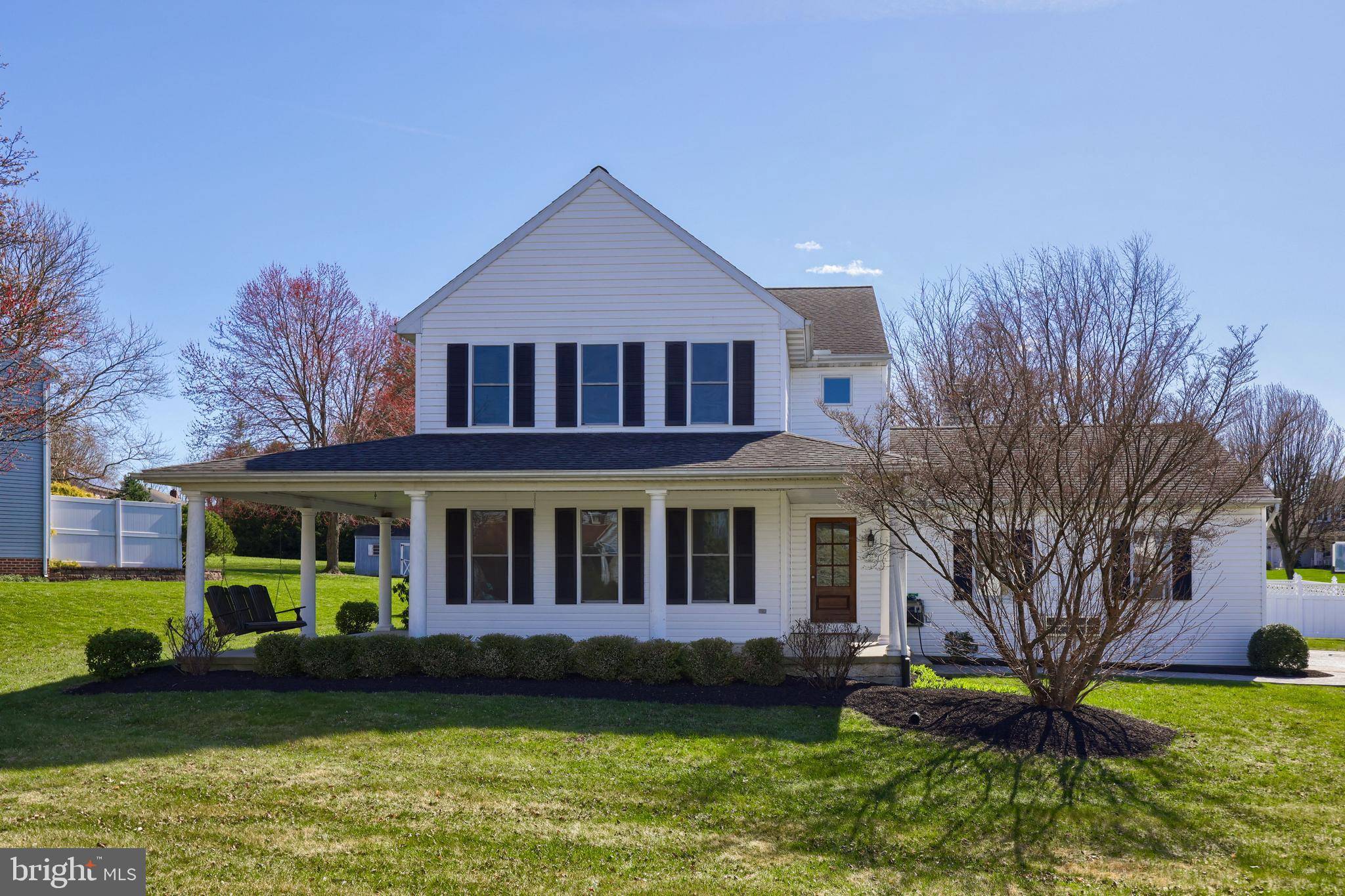 Leola, PA 17540,55 HEMLOCK LN