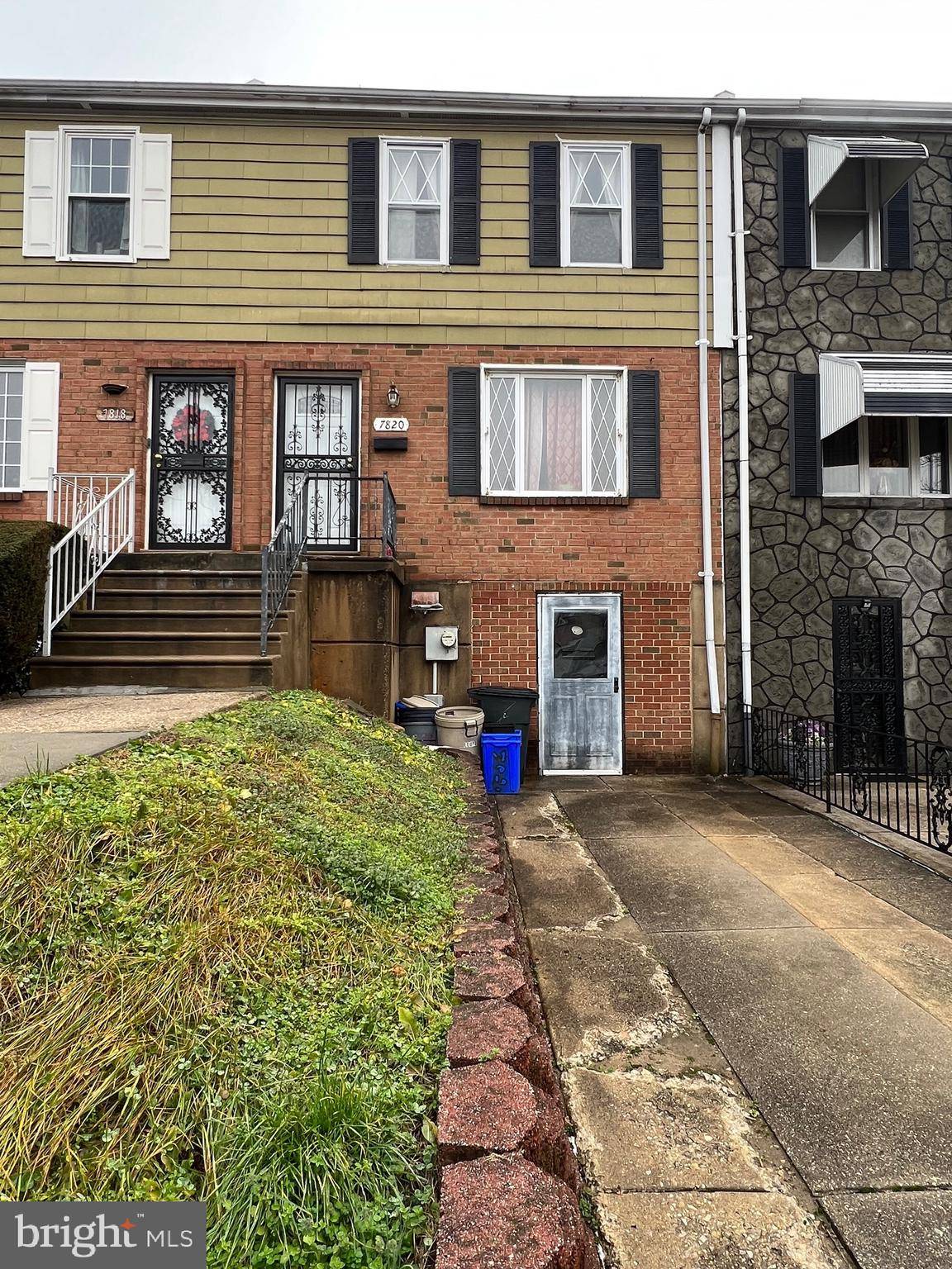 Philadelphia, PA 19153,7820 VENUS PL