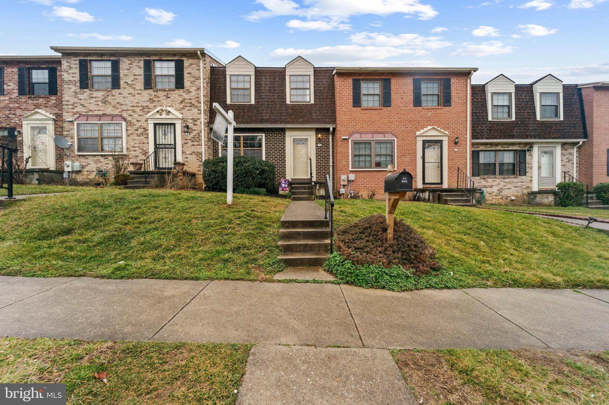 Catonsville, MD 21228,5 KEEN VALLEY DR