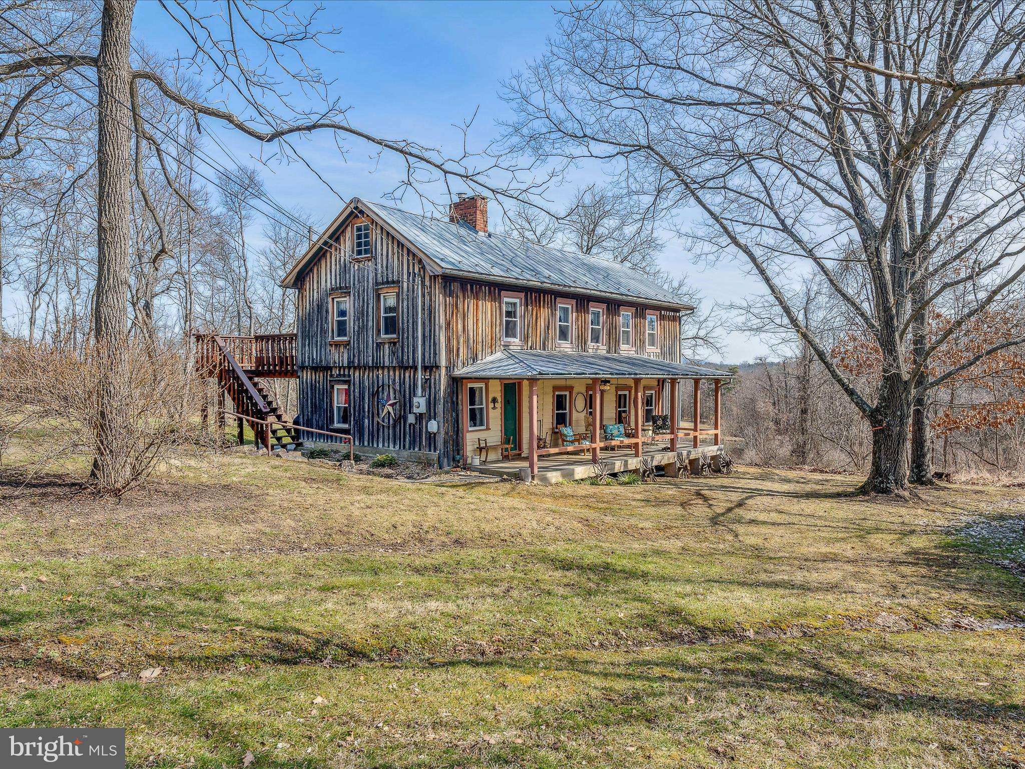 Berkeley Springs, WV 25411,112 LINDEN FARM LN