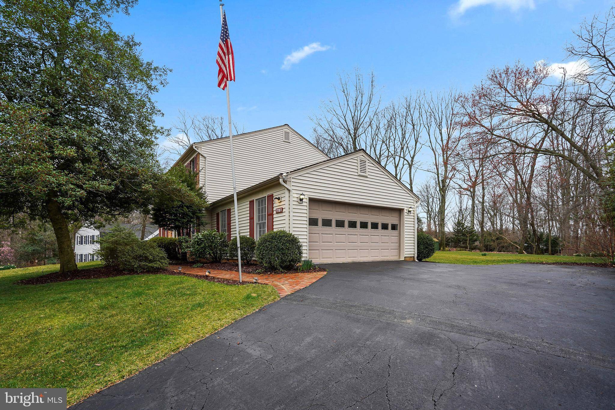 Oakton, VA 22124,11161 CONESTOGA CT