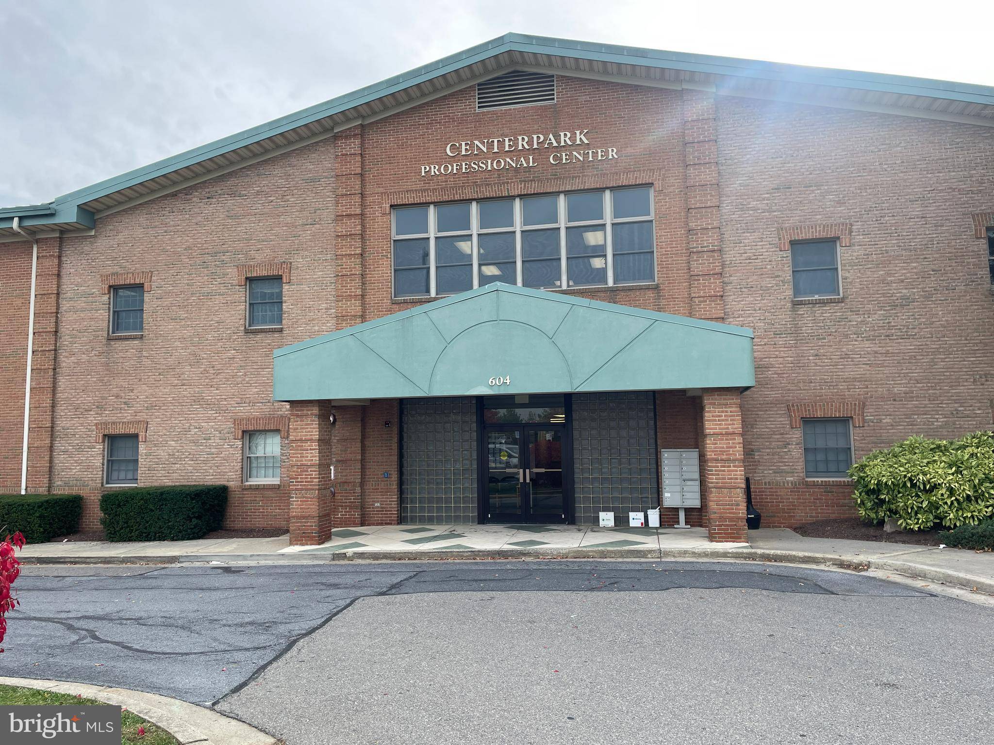 Frederick, MD 21703,604 SOLAREX CT #201