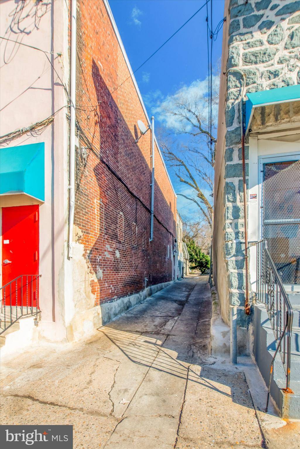Philadelphia, PA 19139,5556 MARKET ST