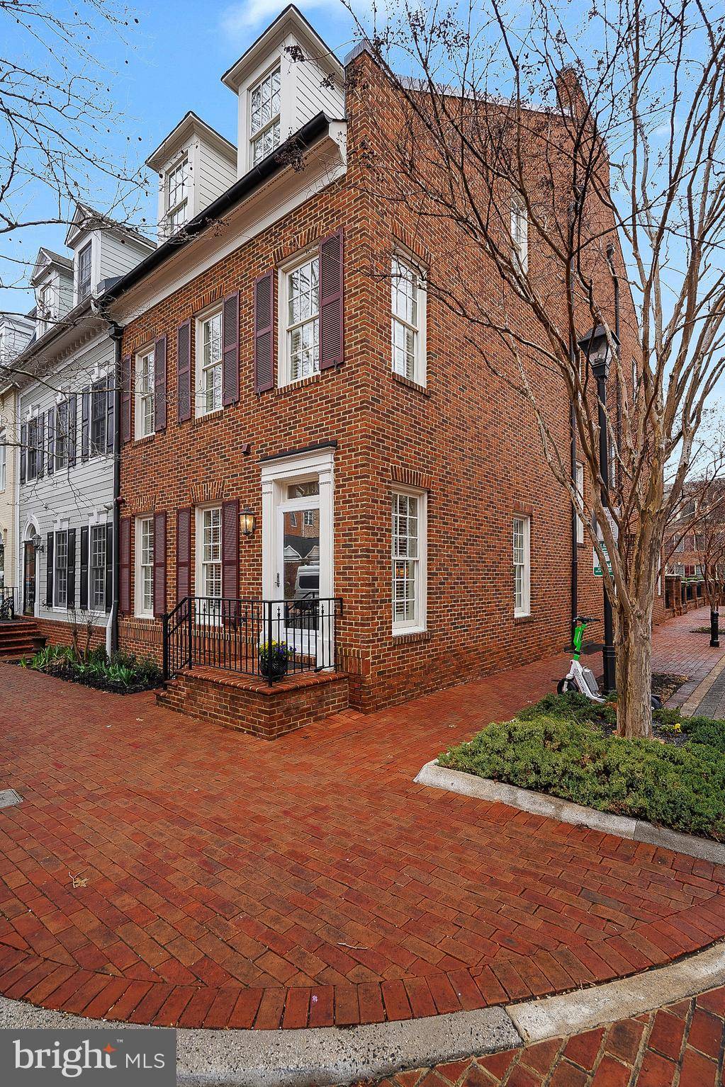 Alexandria, VA 22314,519 N PITT ST