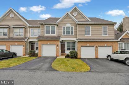 Reading, PA 19610,2 WYOMISSING CT