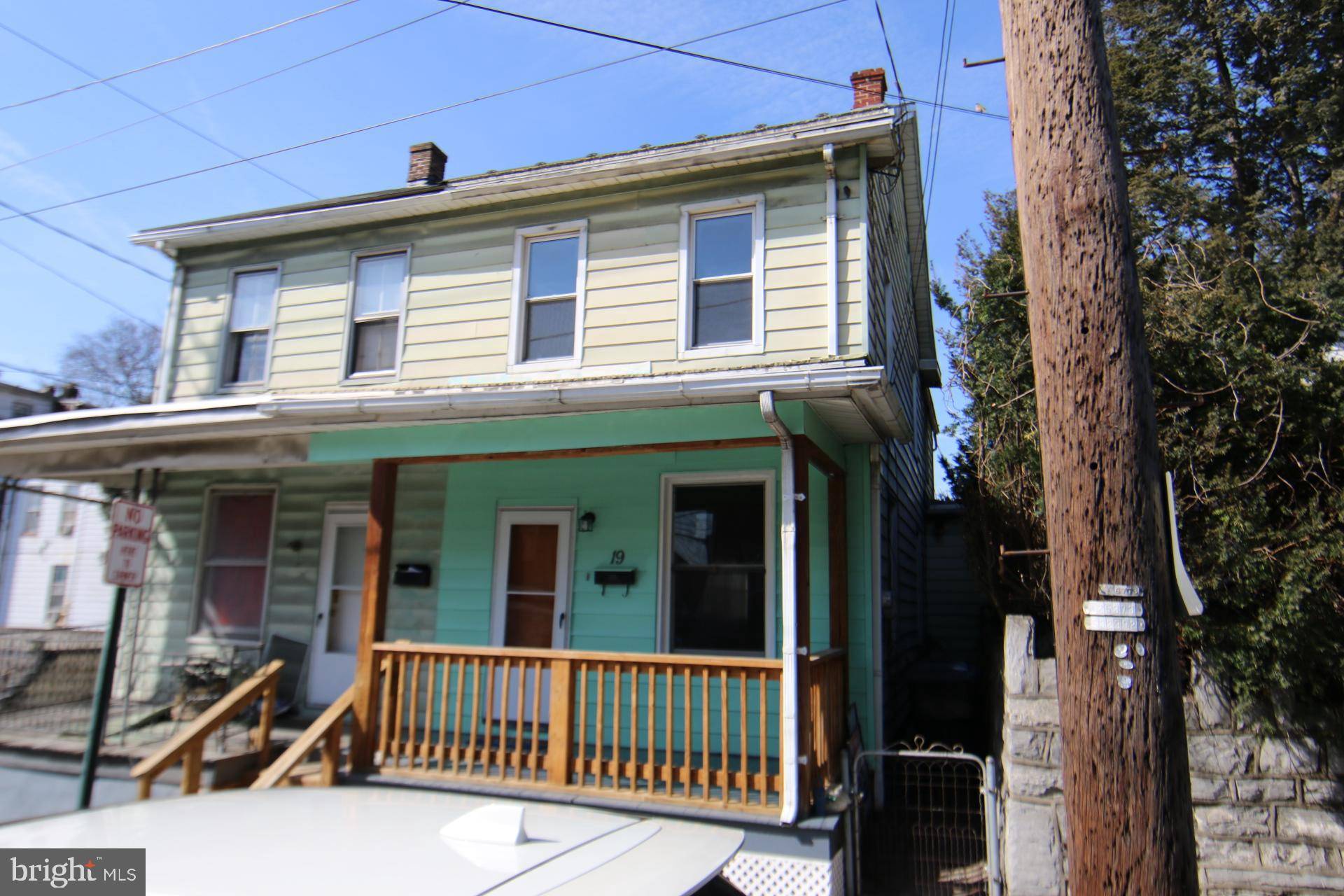 Steelton, PA 17113,19 PINE ST