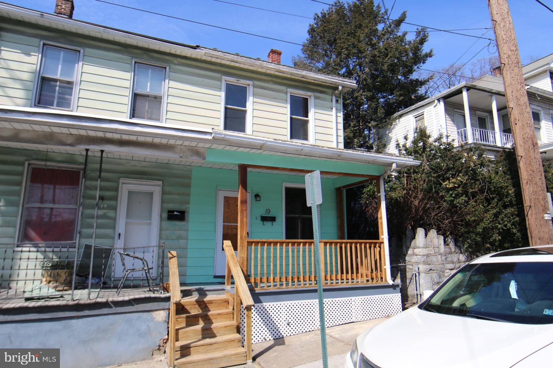 Steelton, PA 17113,19 PINE ST