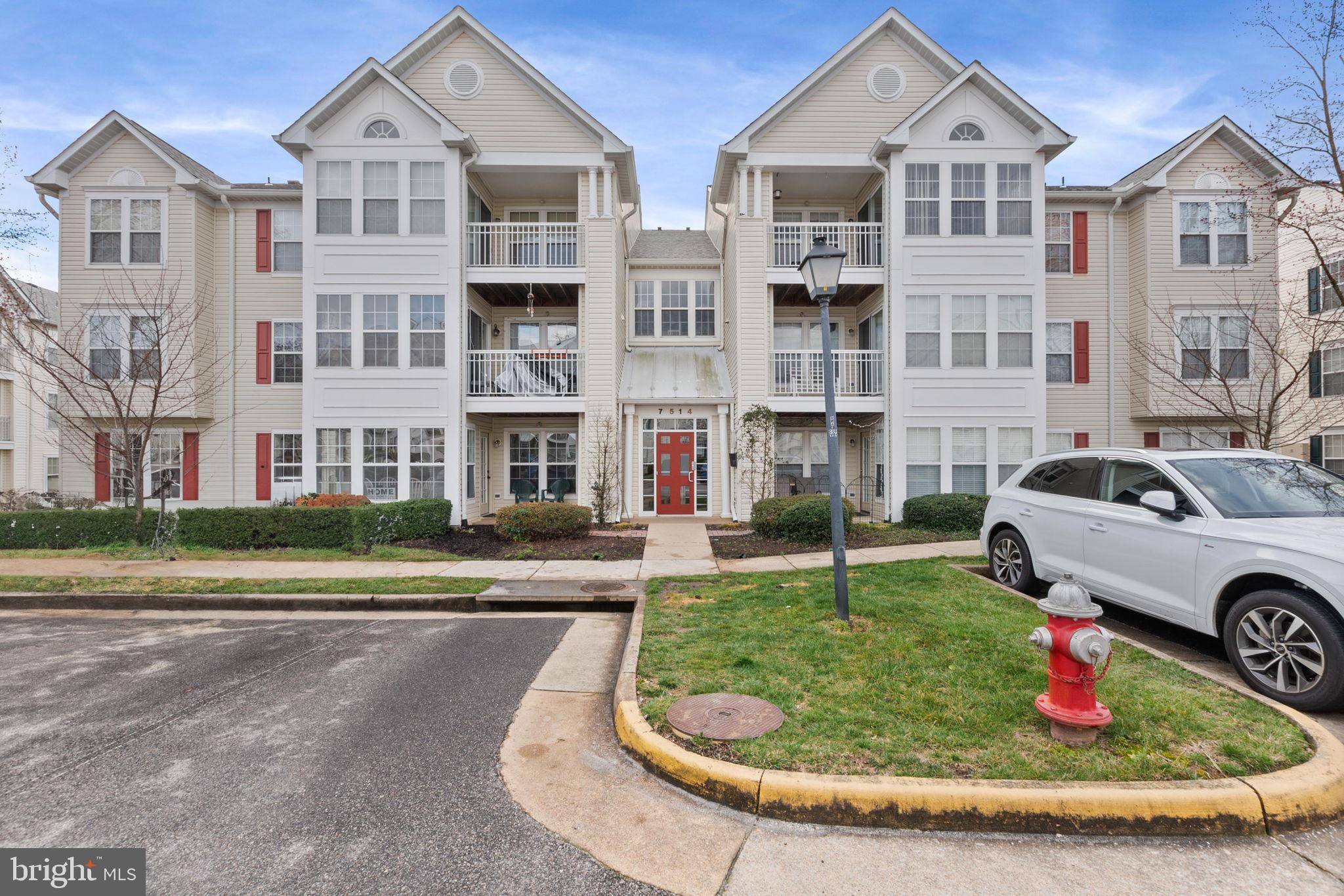 Alexandria, VA 22306,7514-A SNOWPEA CT #145