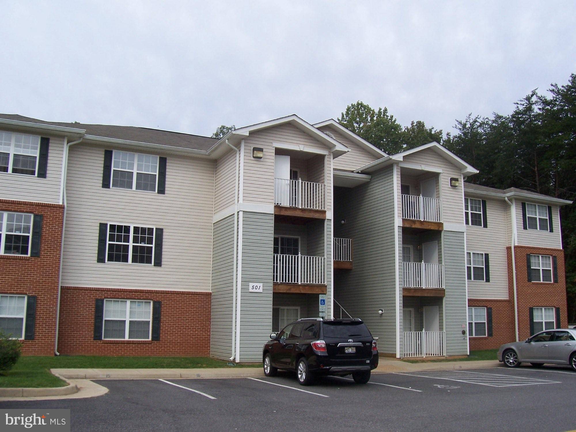 Stafford, VA 22556,501 GARRISON WOODS DR #302