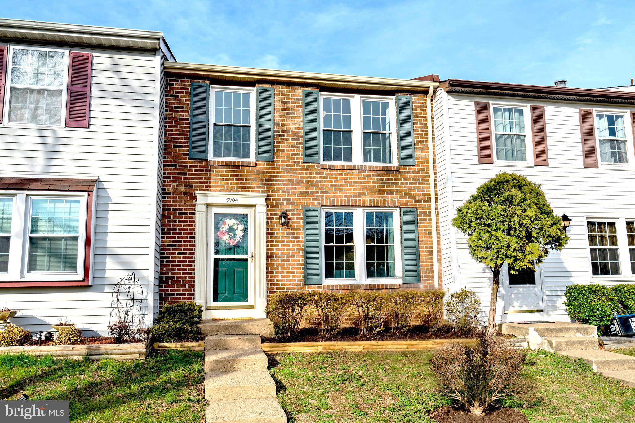 Centreville, VA 20121,5904 SPRUCE RUN CT