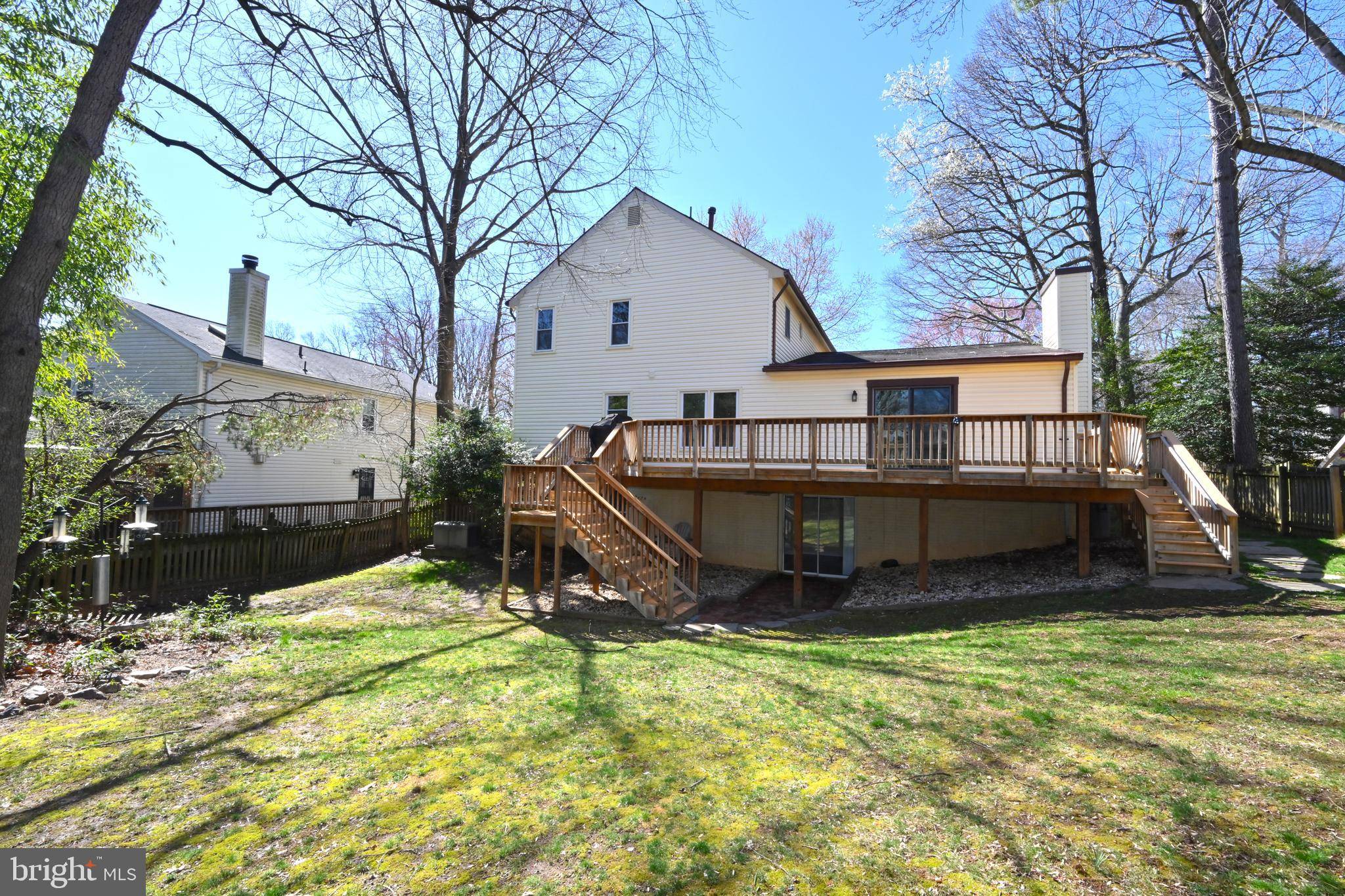 Burke, VA 22015,9212 LAKE BRADDOCK DR