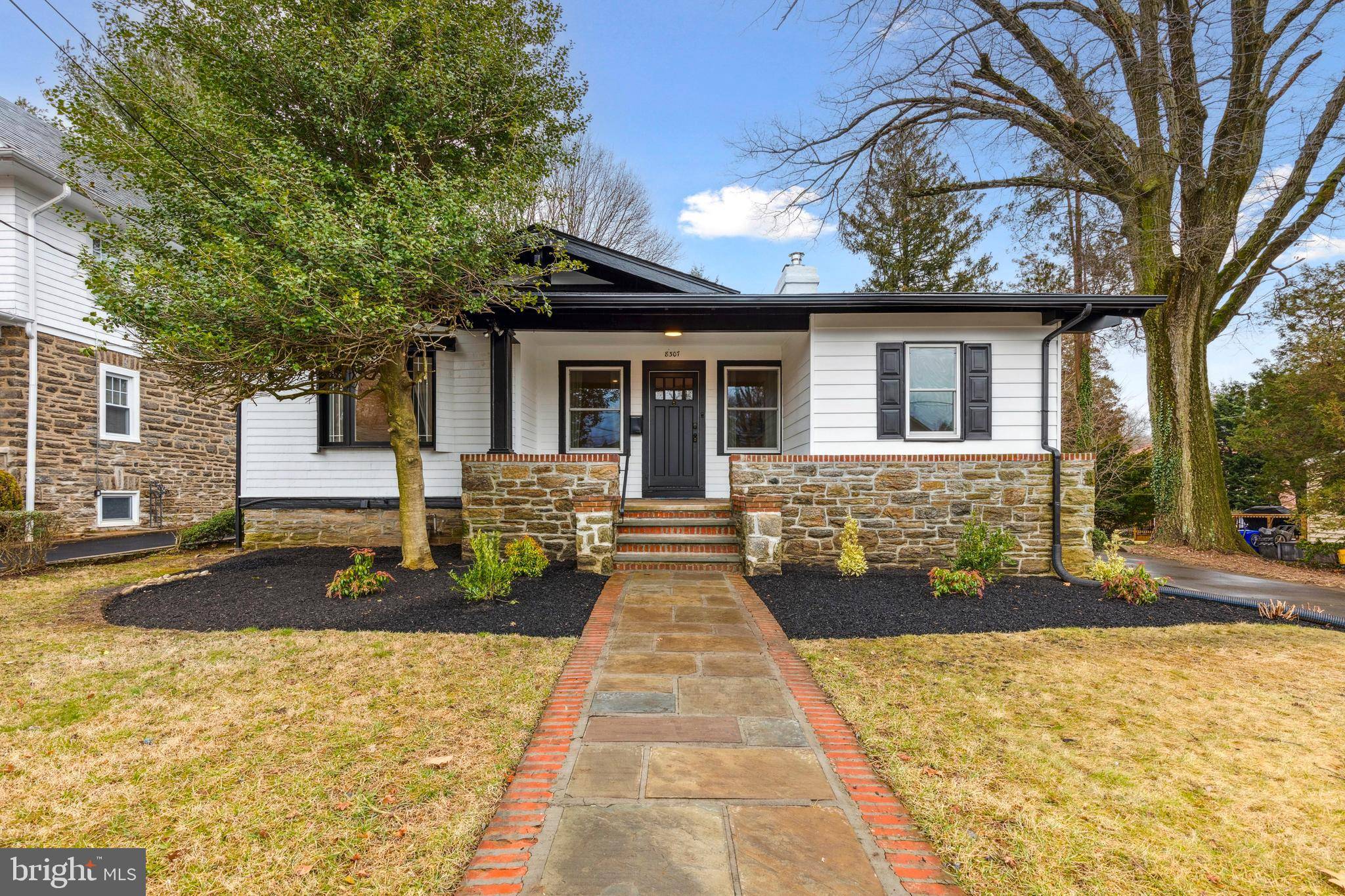 Elkins Park, PA 19027,8307 CADWALADER AVE