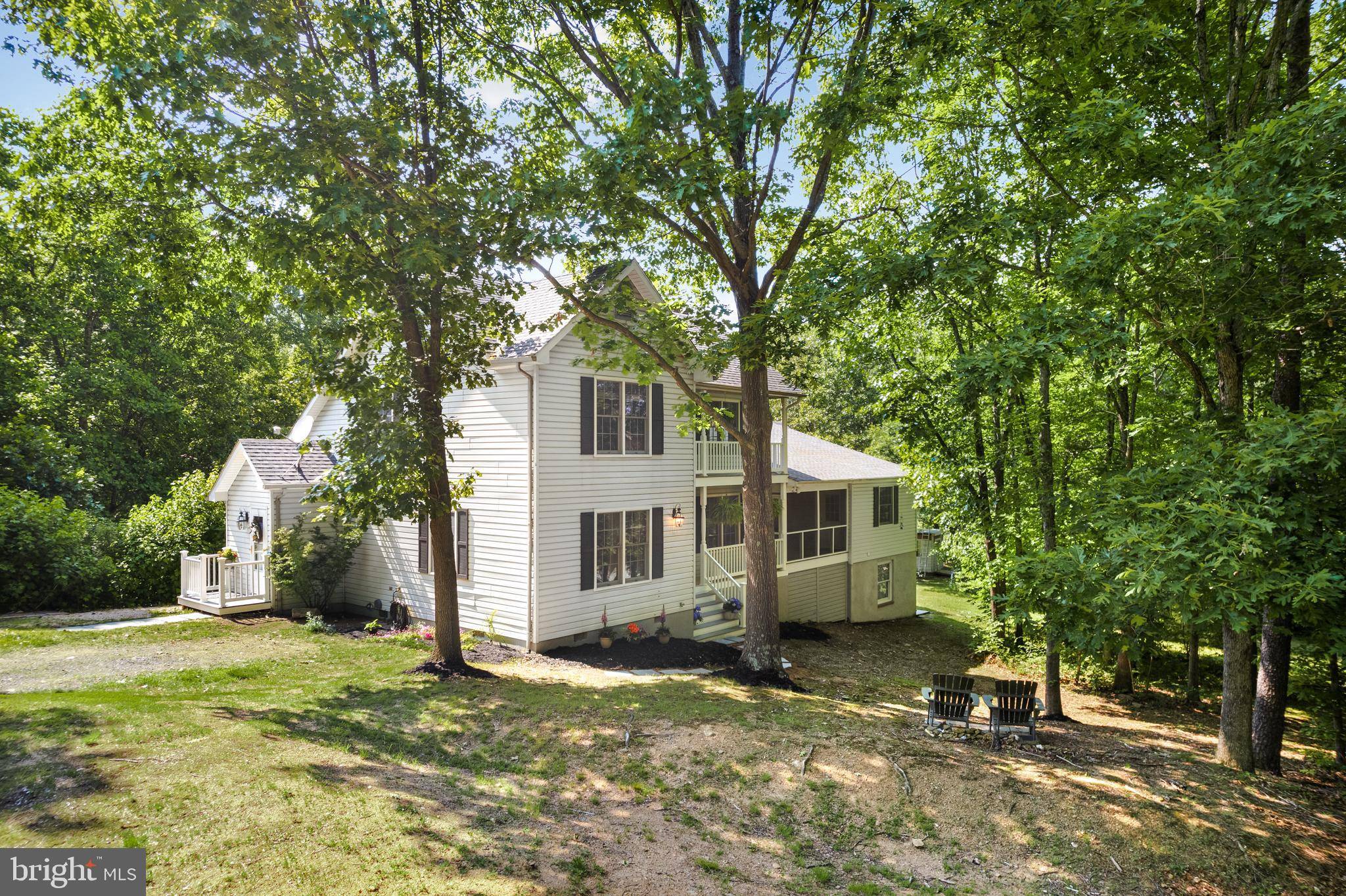 Delaplane, VA 20144,3608 N RED OAK LN