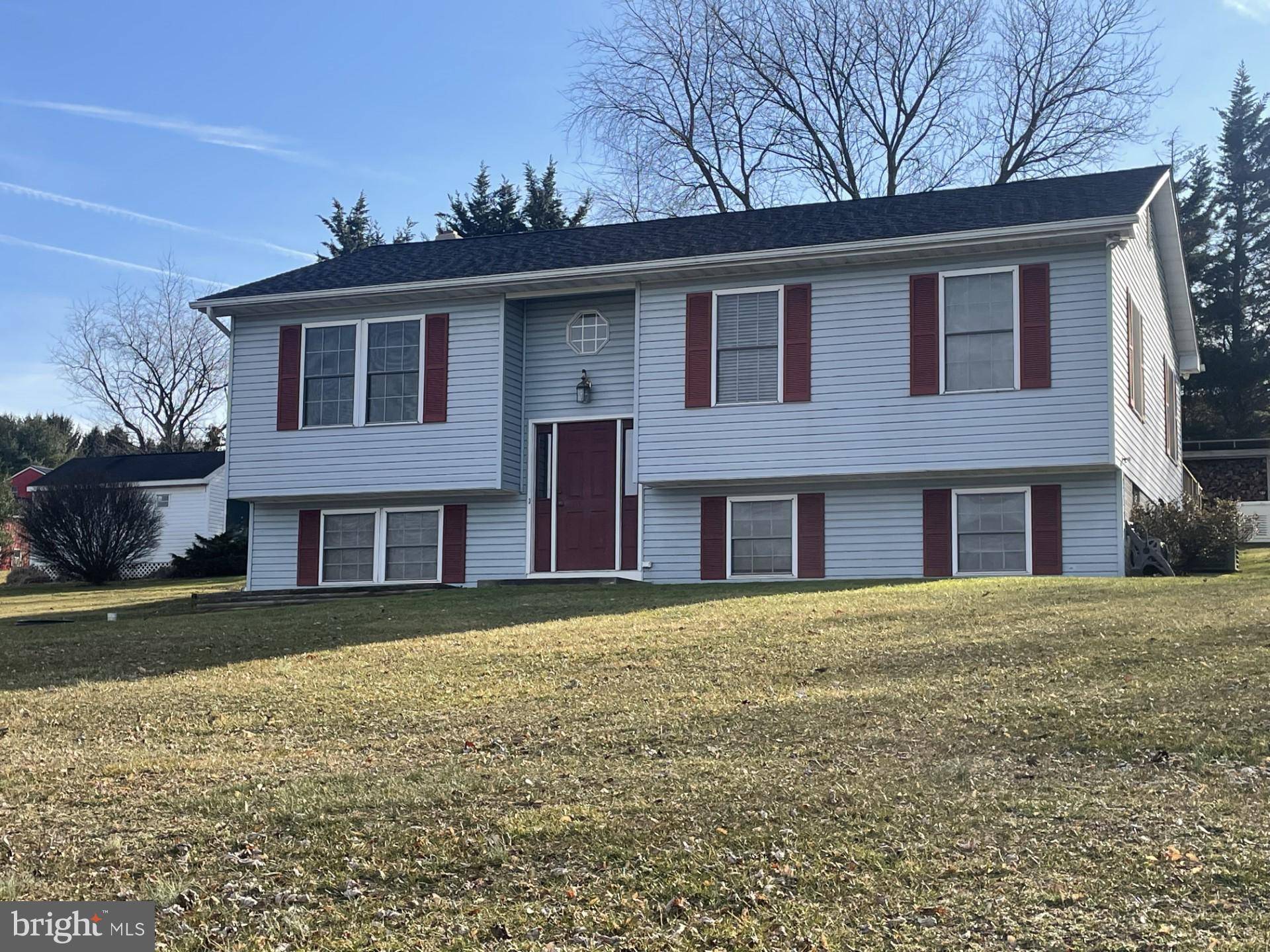 Delta, PA 17314,16 POND VIEW DR