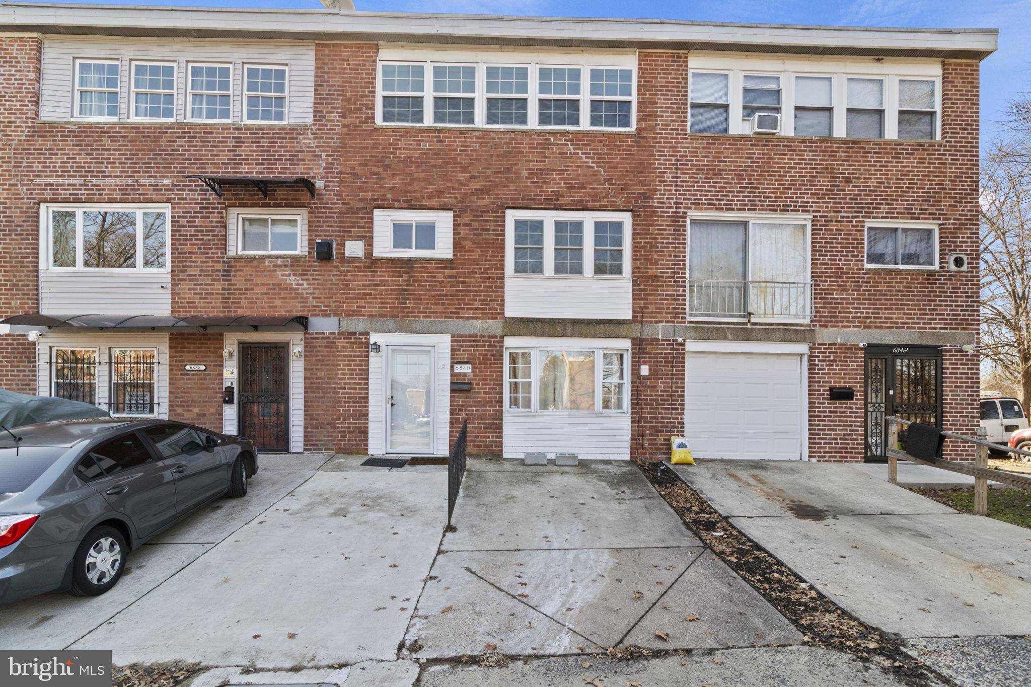 Philadelphia, PA 19142,6840 FINCH PL