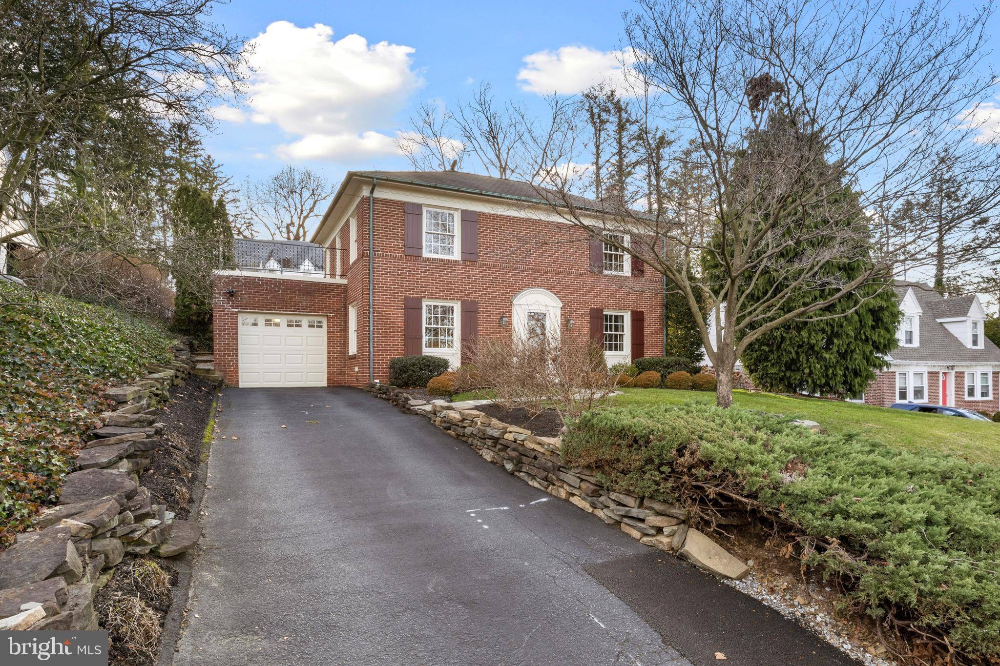 York, PA 17403,1354 CLOVER LN