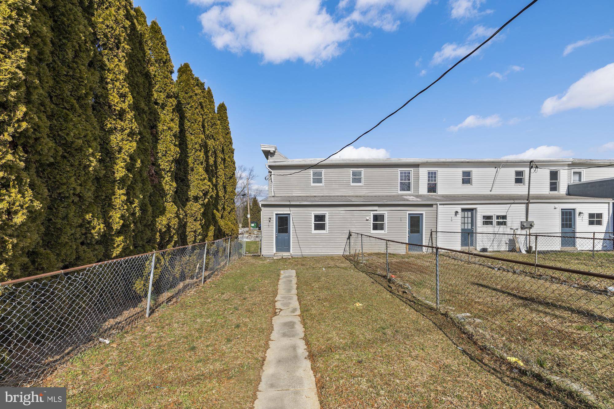 Shippensburg, PA 17257,15-17 KENNETH AVE