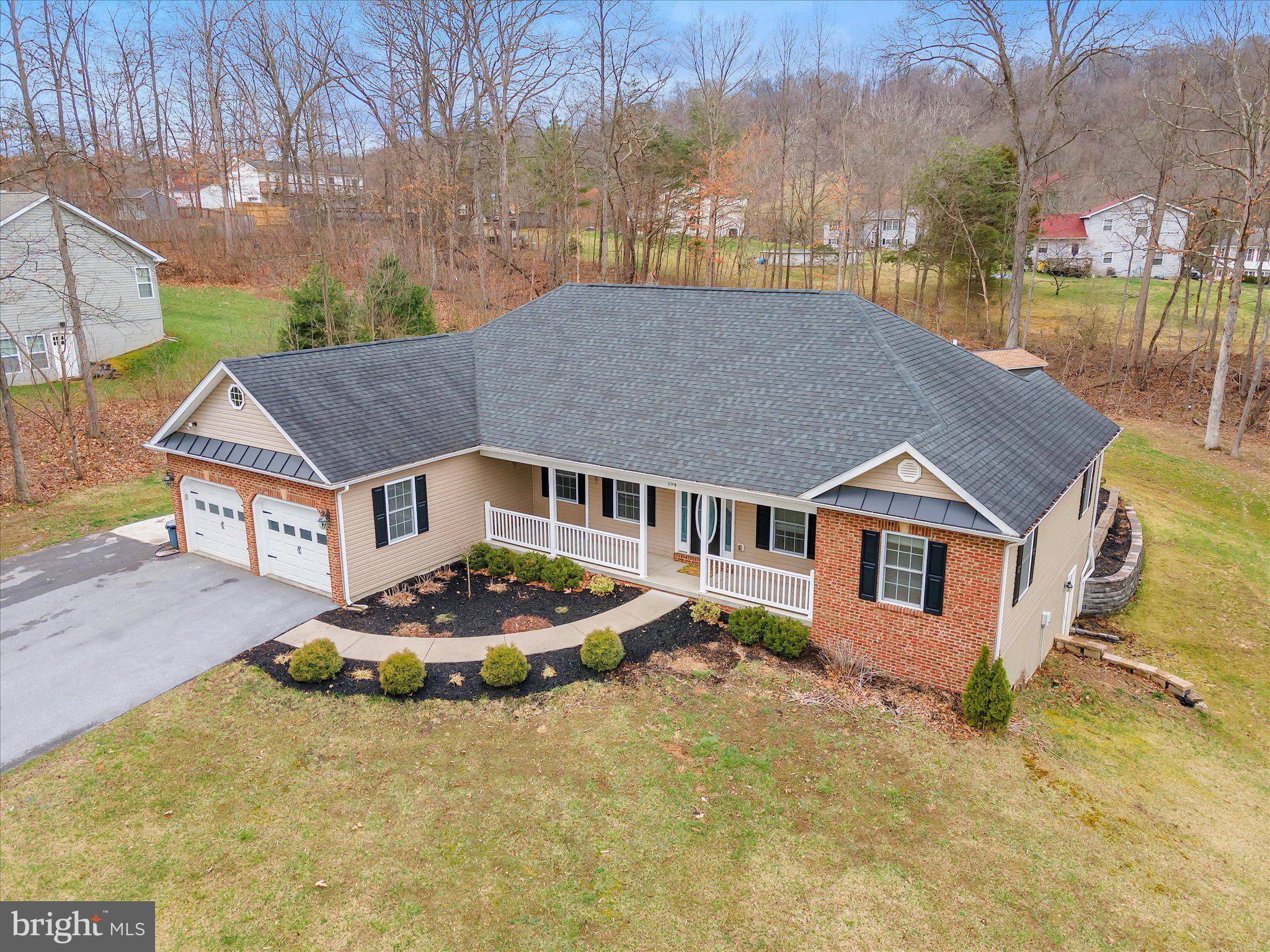 Hedgesville, WV 25427,194 EXECUTIVE WAY