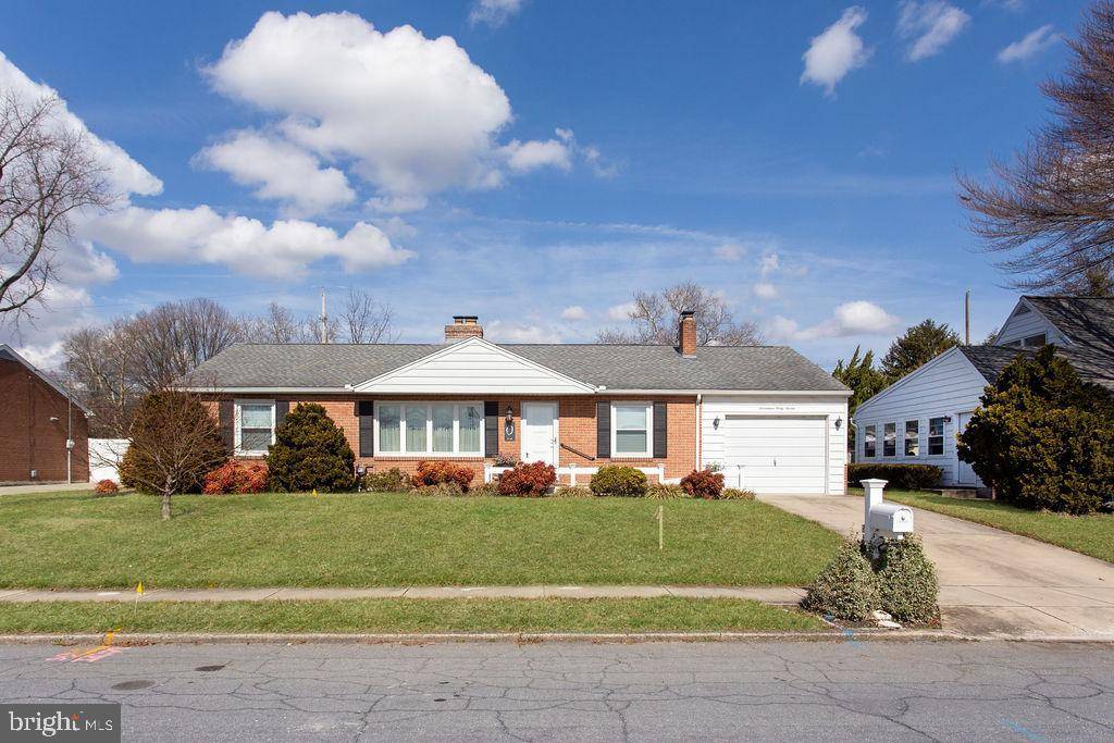 York, PA 17406,1747 PELHAM DR